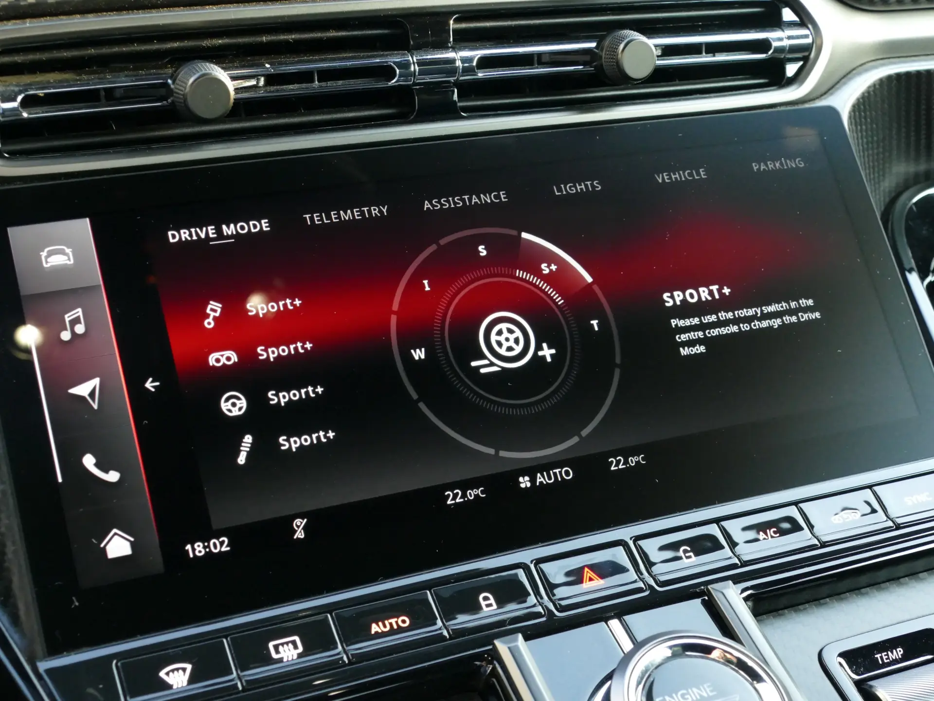 Aston Martin Vantage Coupe V8 35