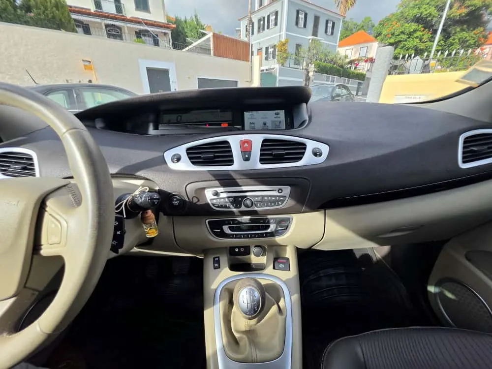Renault Grand Scénic 1.5 dCi Dynamique S SS 8