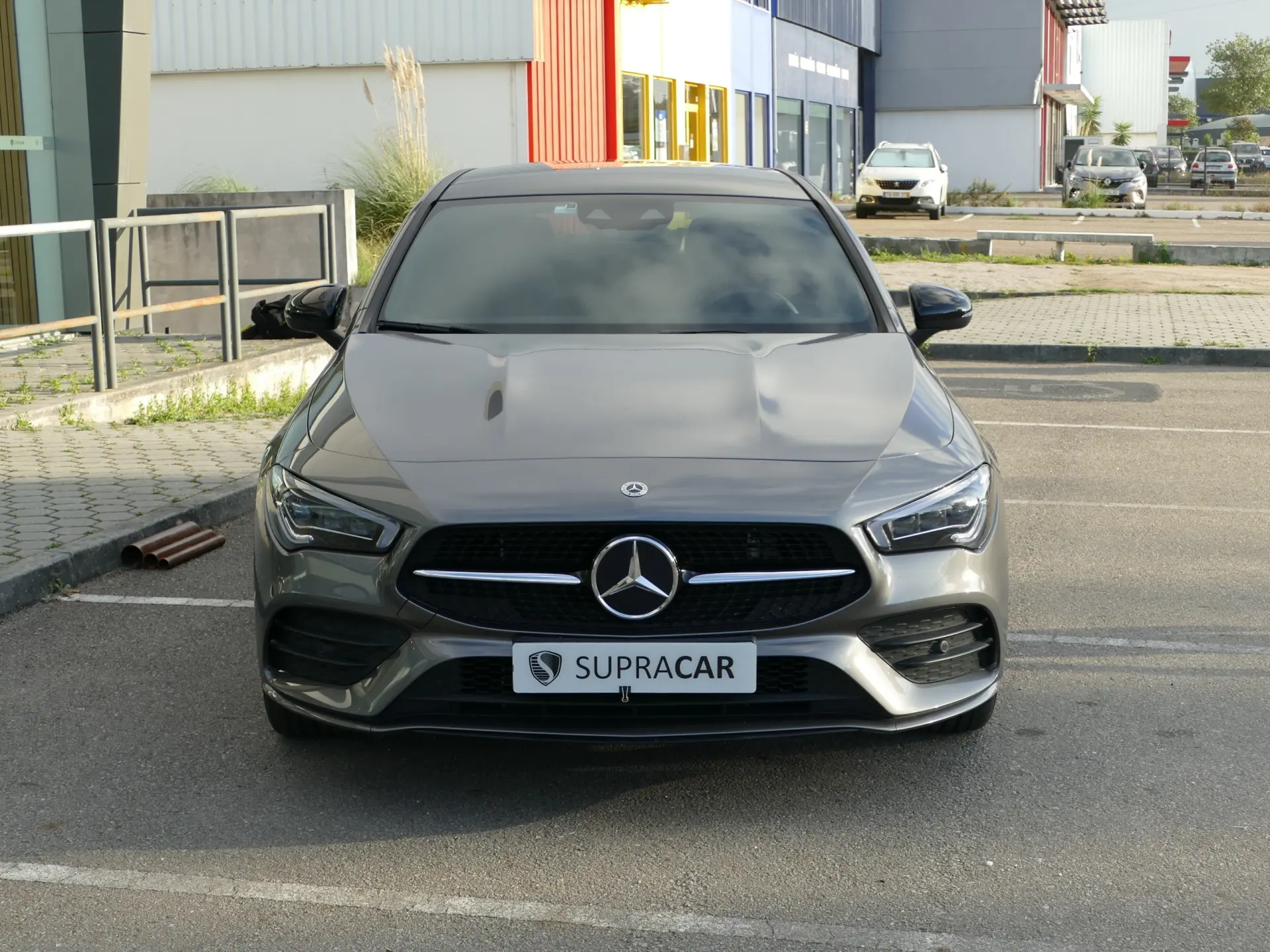 Mercedes-Benz CLA 250 e Shooting Brake AMG Line 2