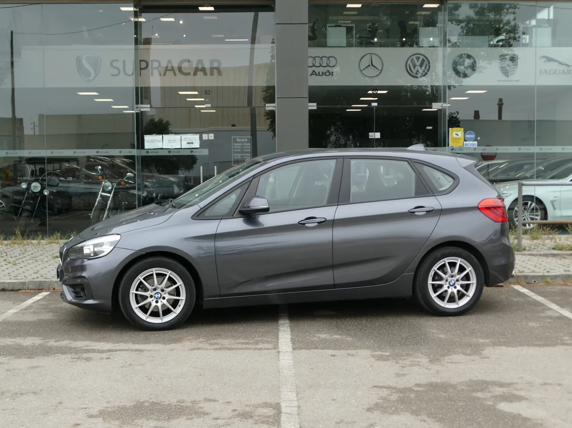 BMW 216 Active Tourer d Advantage Auto 38