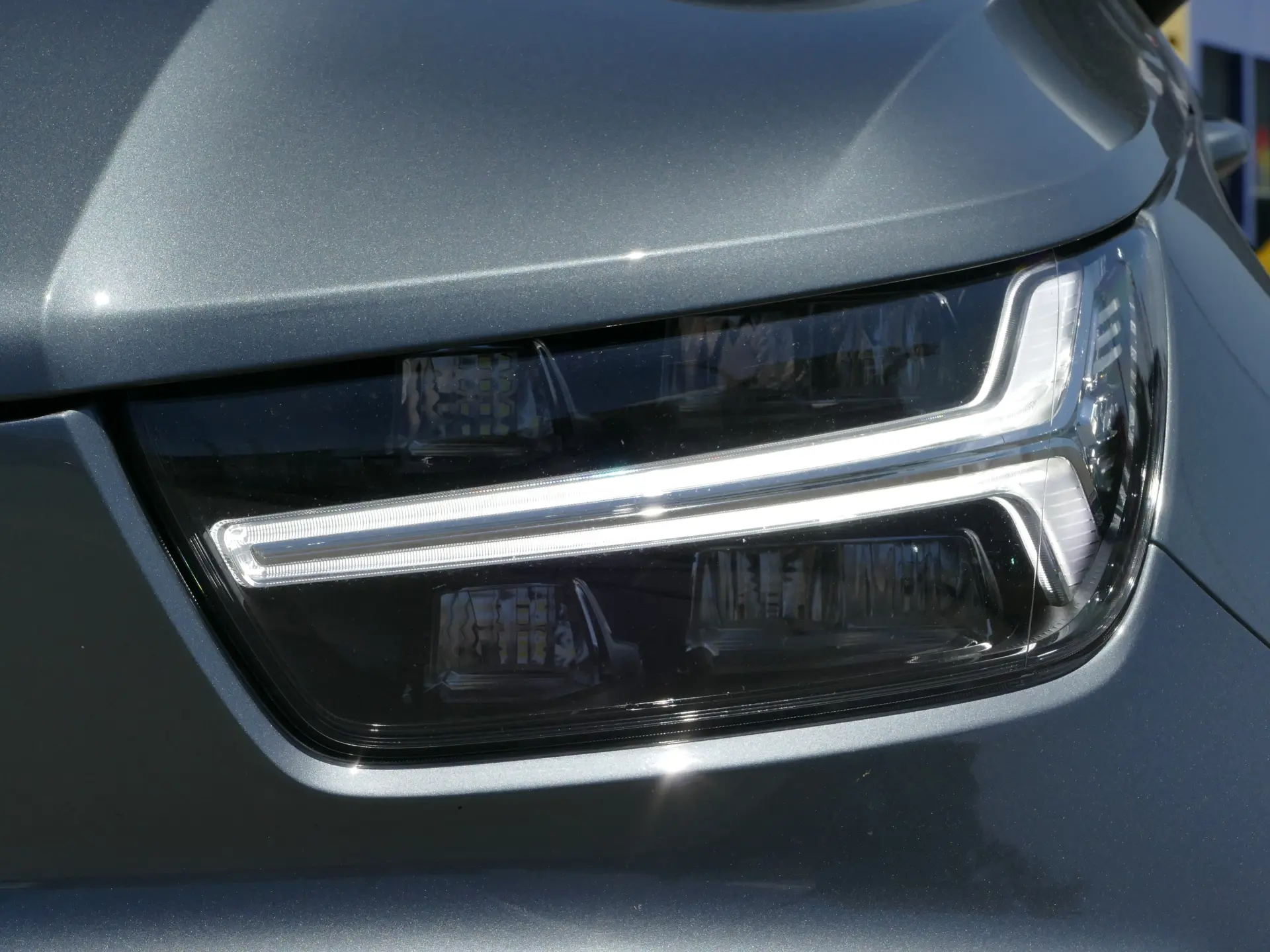Volvo XC 40 2.0 D3 Geartronic 10
