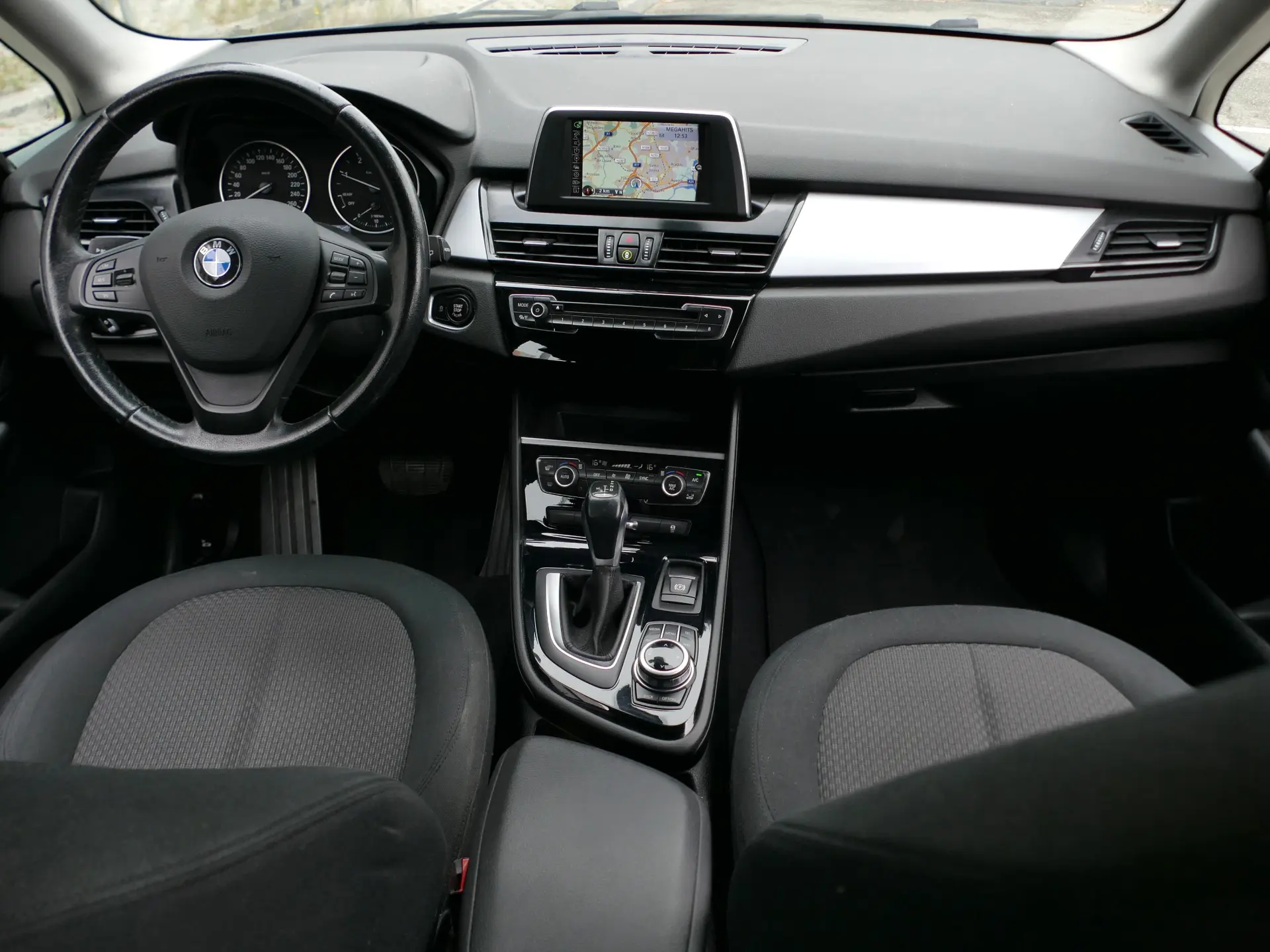 BMW 216 Active Tourer d Advantage Auto 37