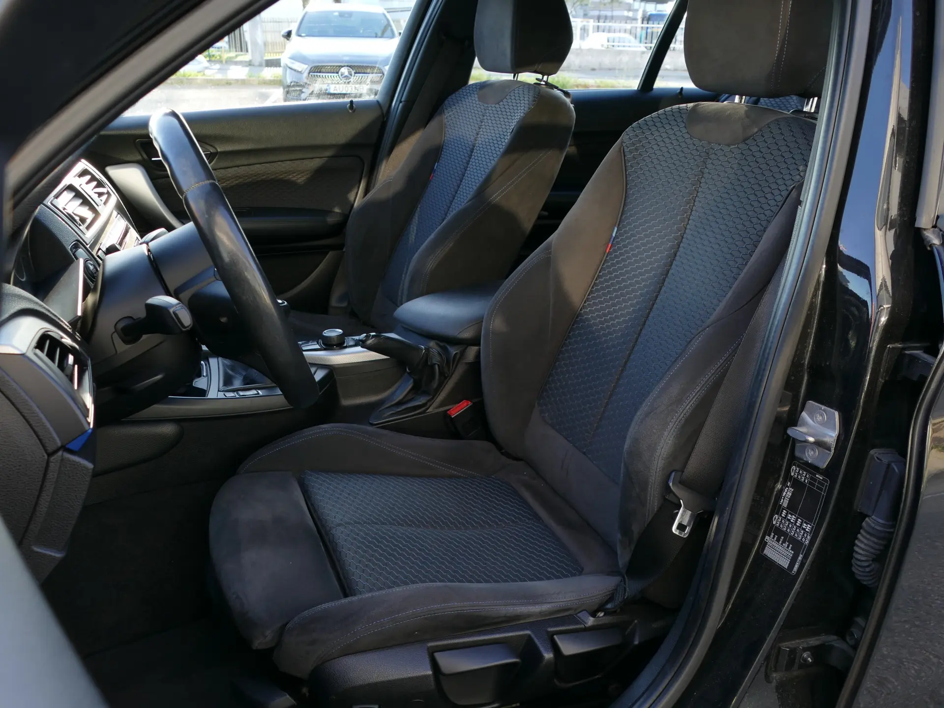 BMW 116 d Pack M Shadow 26