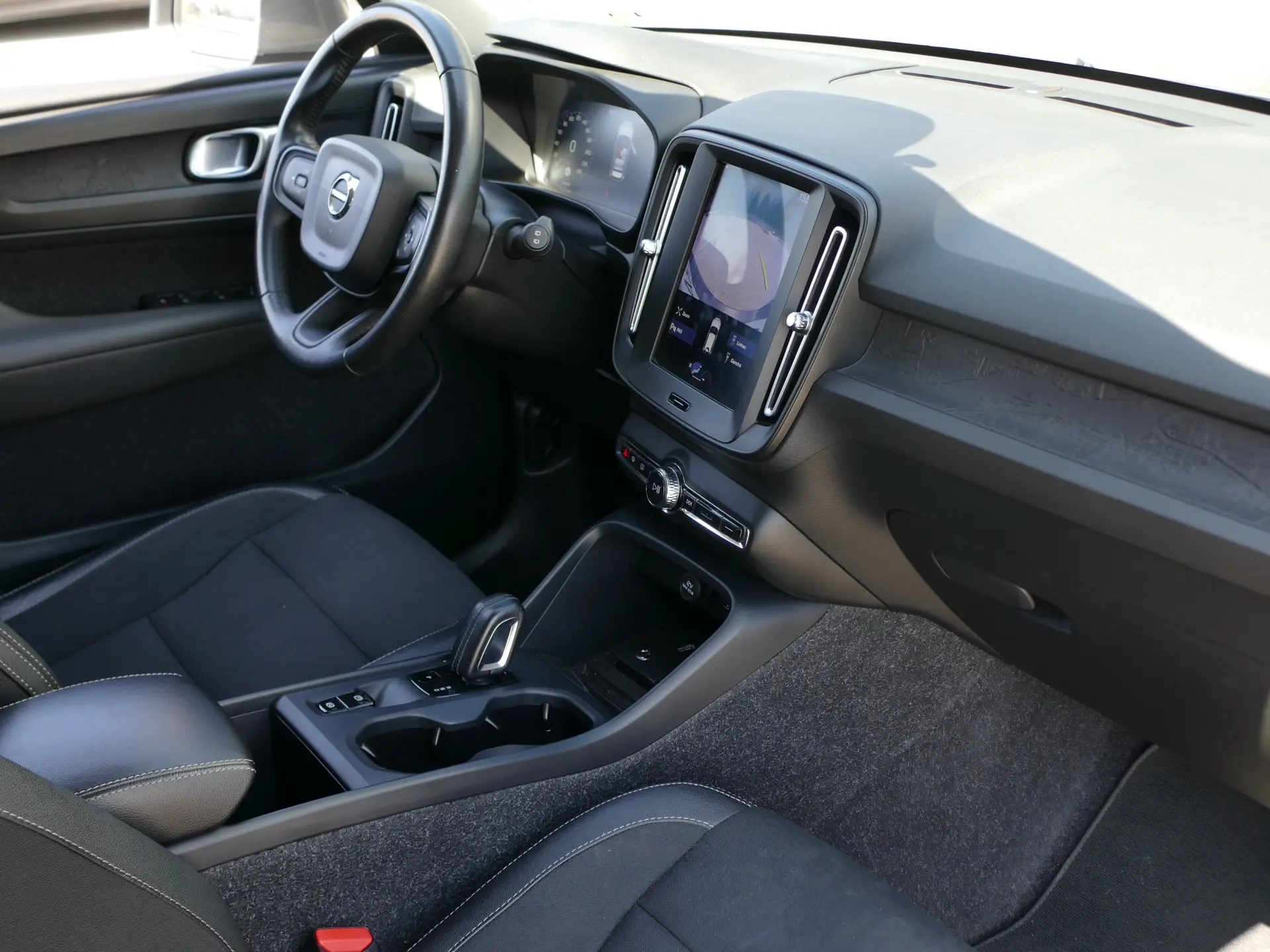 Volvo XC 40 2.0 D3 Geartronic 29