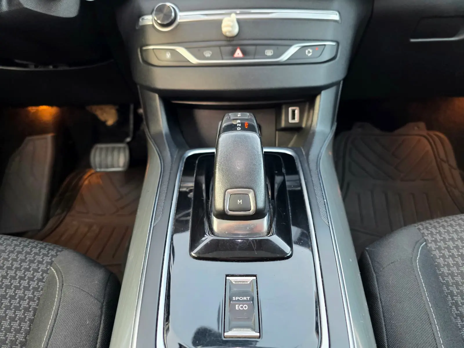 Peugeot 308 1.5 BlueHDi Style EAT8 16
