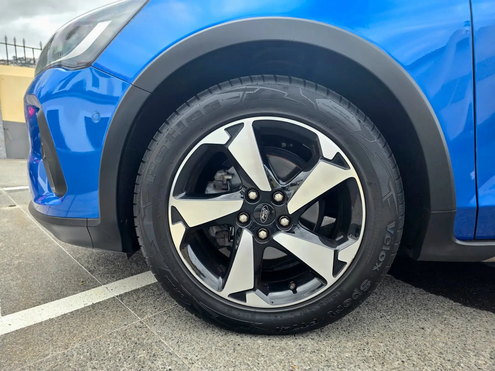 Ford Focus 1.0 EcoBoost MHEV Connected 9
