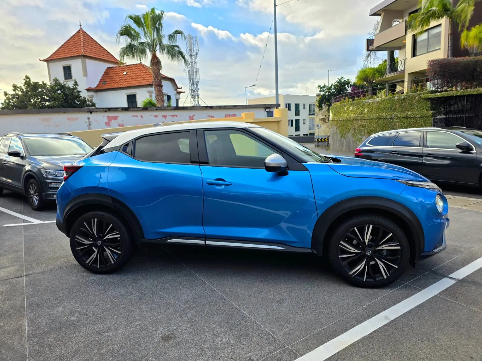 Nissan Juke 1.0 DIG-T N-Design C.Two Tone S. 4