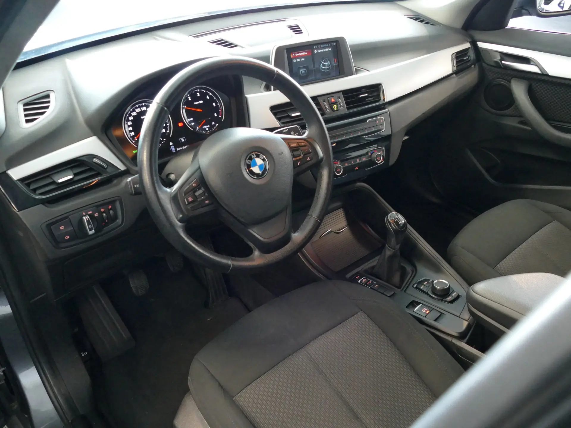 BMW X1 16 d sDrive 23