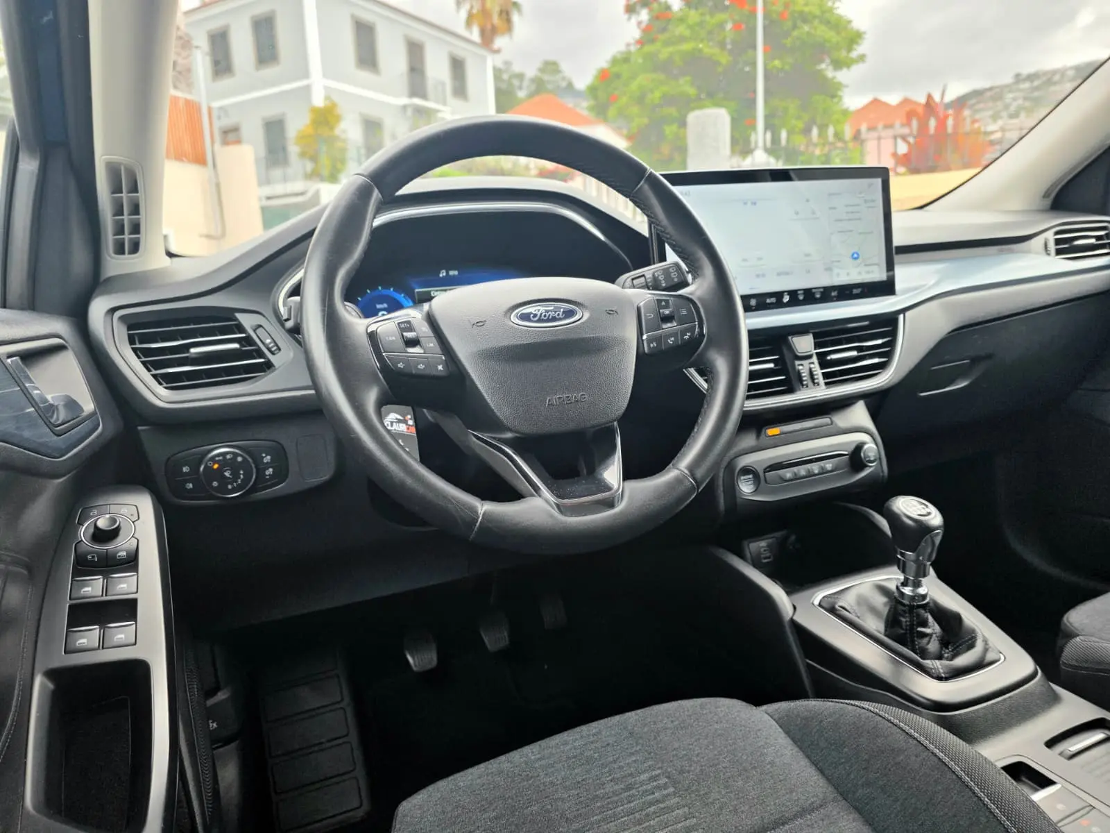 Ford Focus 1.0 EcoBoost MHEV Connected 16