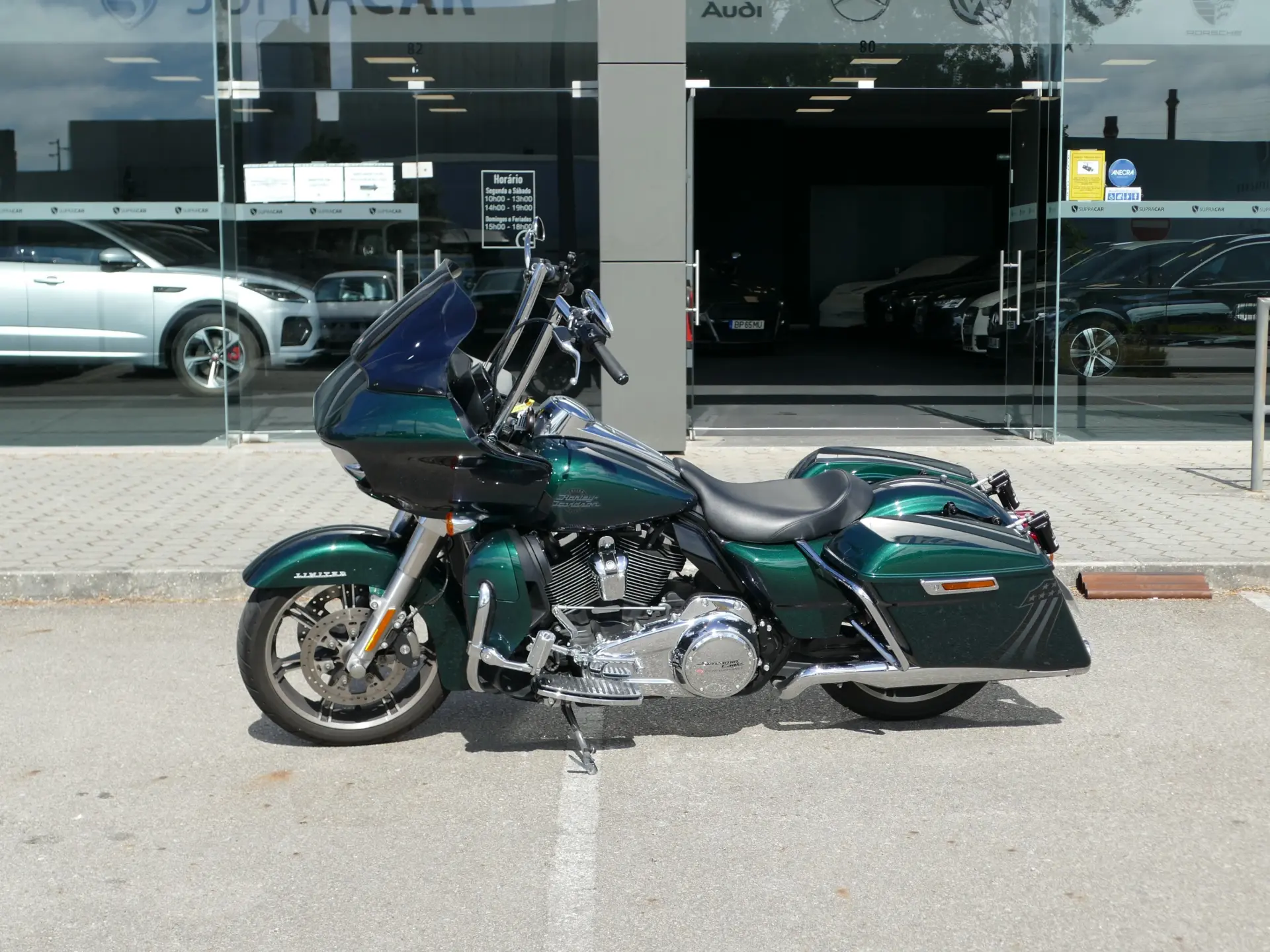 Harley-Davidson FL FLTRK ROAD GLIDE LIMITED 34