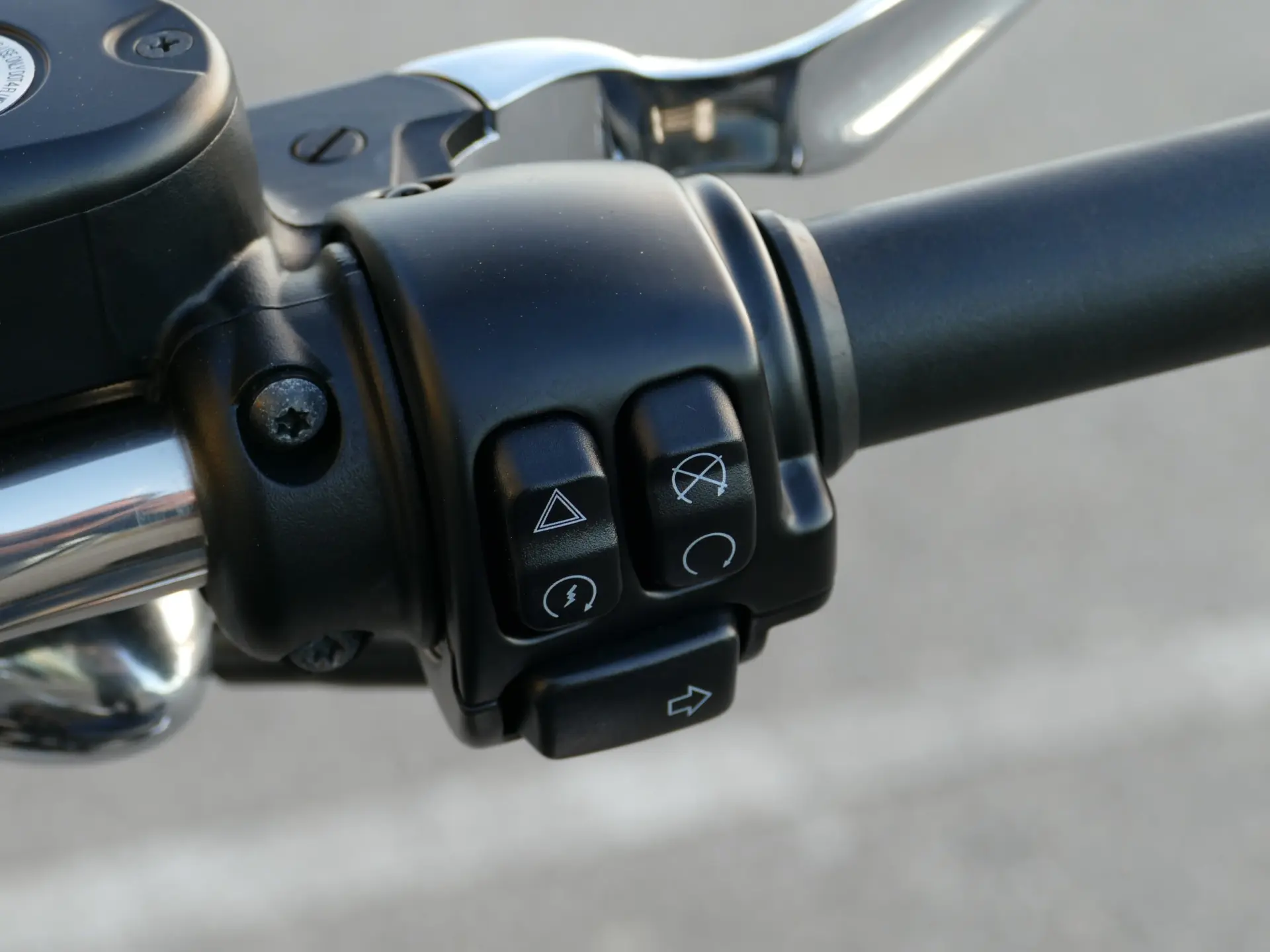 Harley-Davidson 883 L SUPERLOW 20