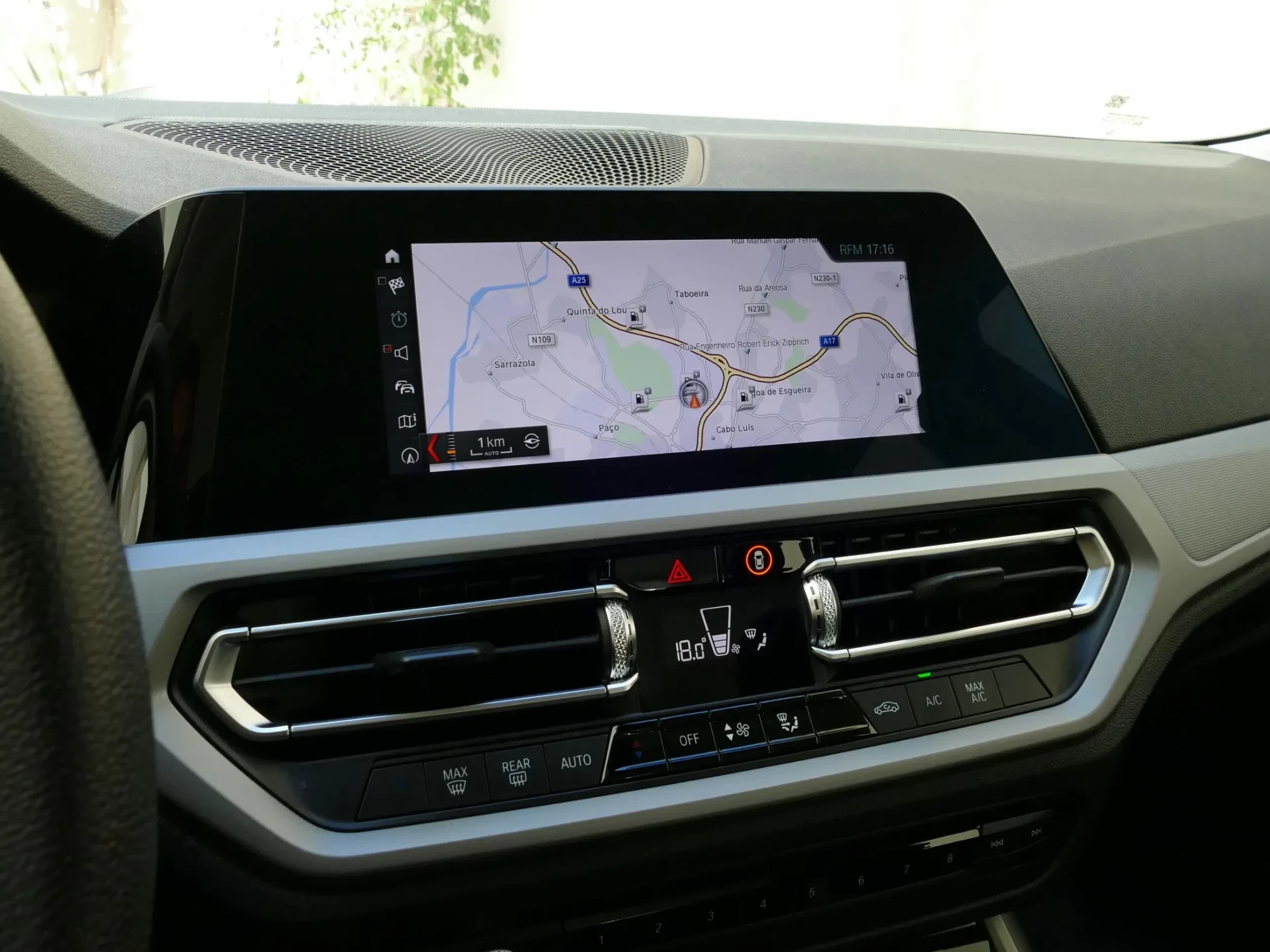 BMW 318 d Touring Corporate Edition 12