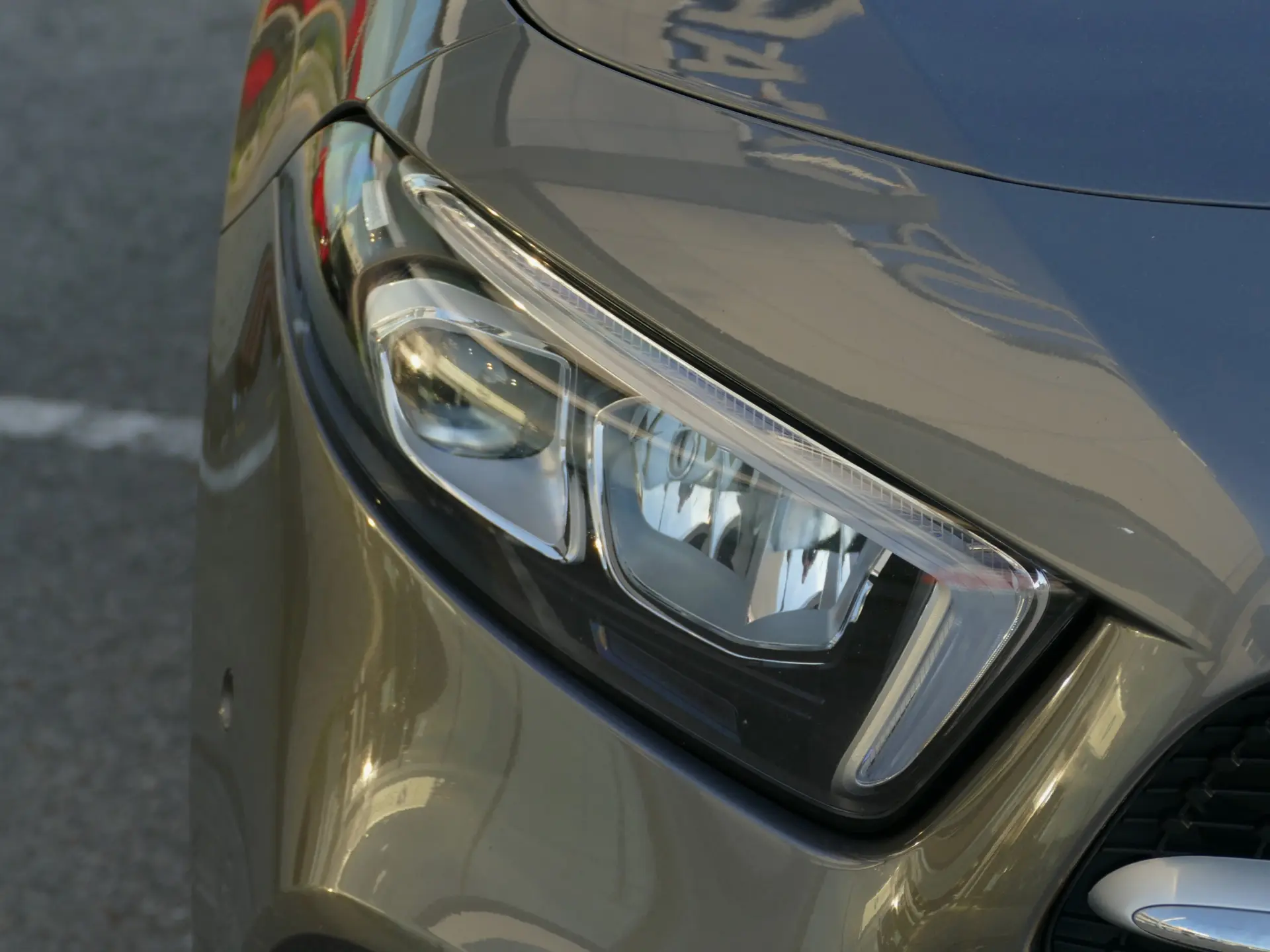 Mercedes-Benz A 250 e Style Plus 8