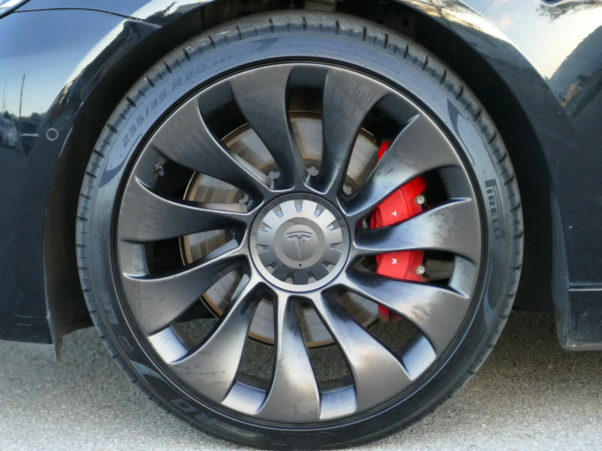 Tesla Model 3 Performance Dual Motor AWD 7