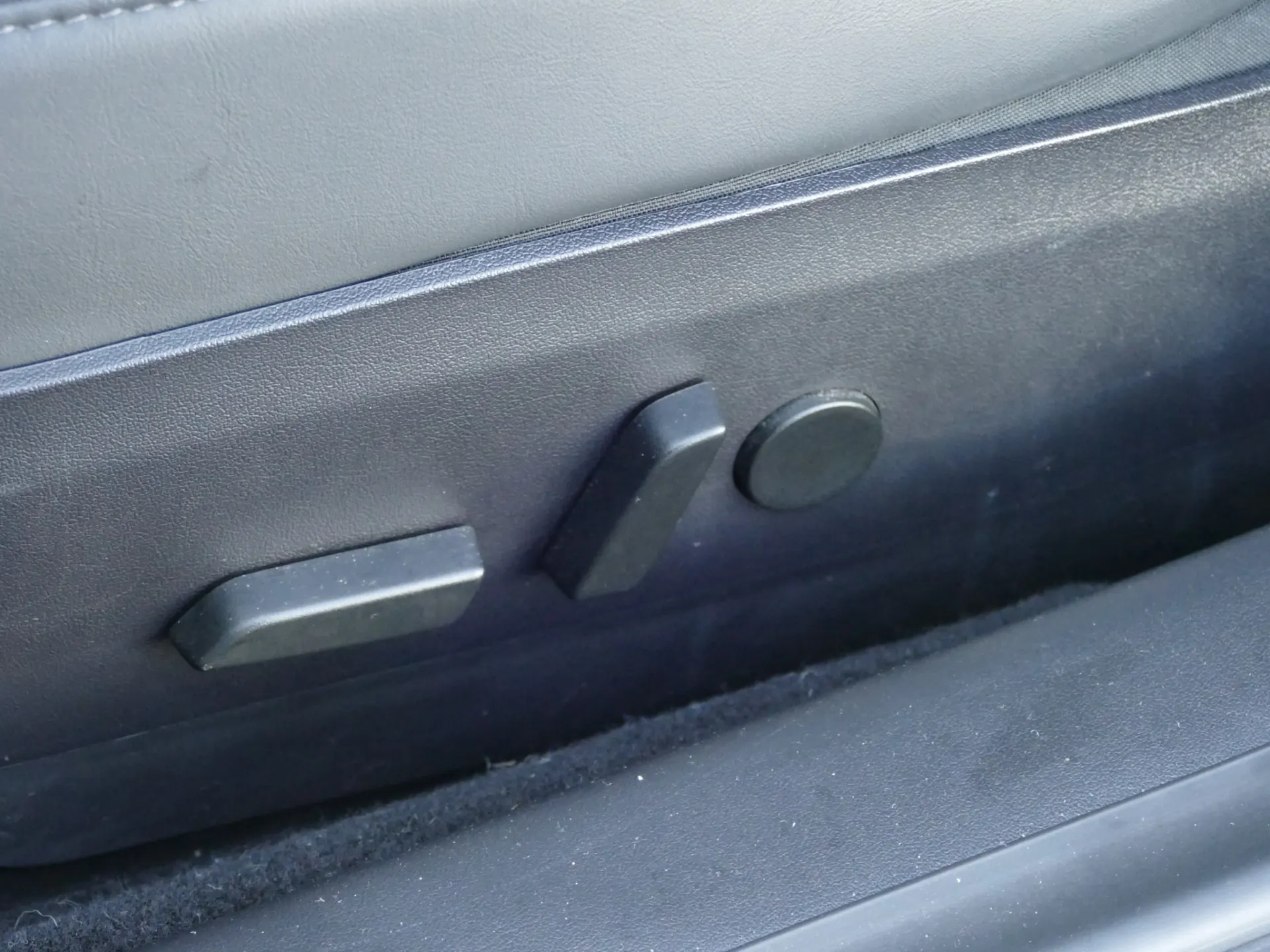 Tesla Model 3 Performance Dual Motor AWD 26