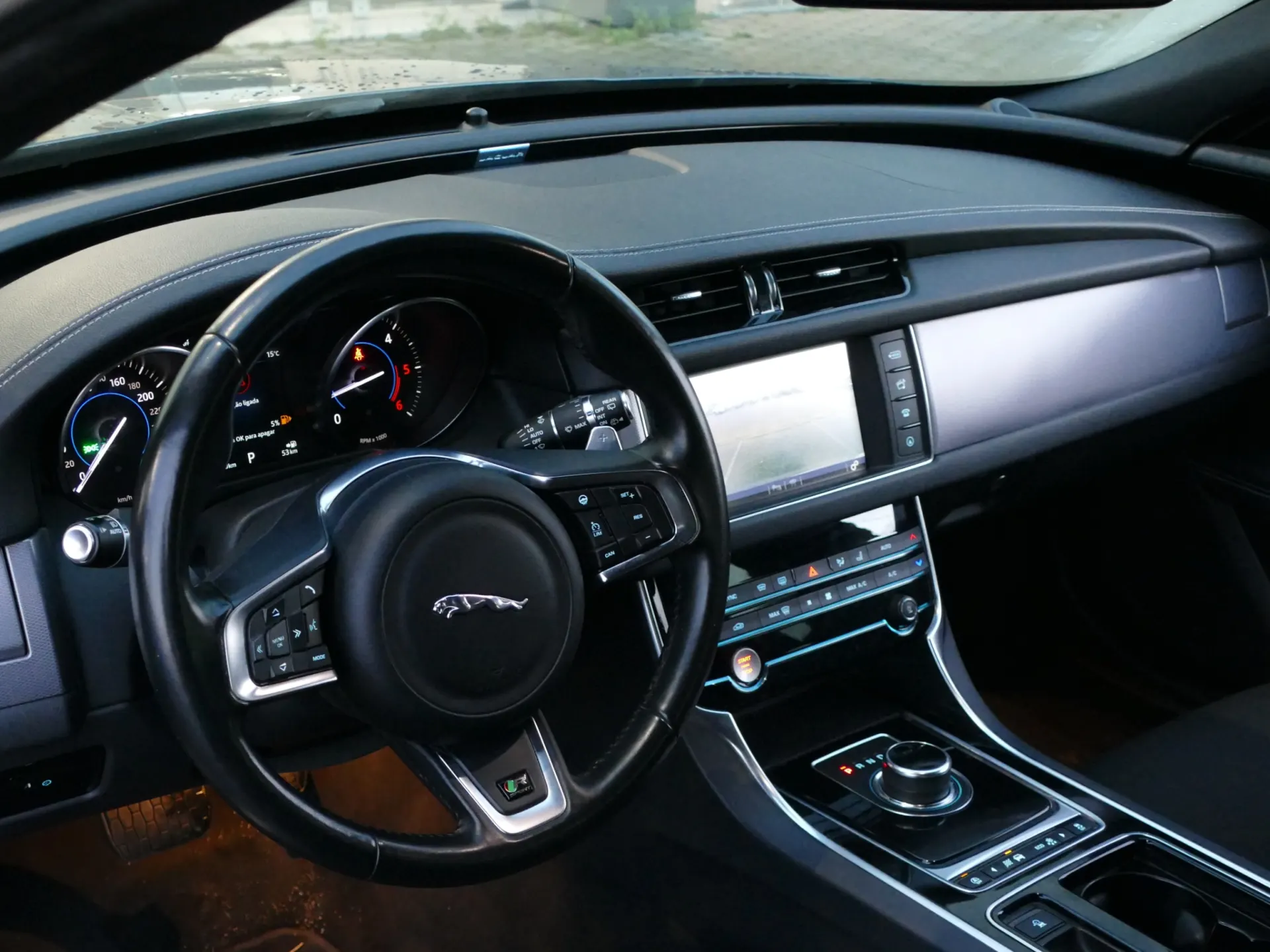 Jaguar XF Sportbrake 2.0 D R-Sport Aut. 24