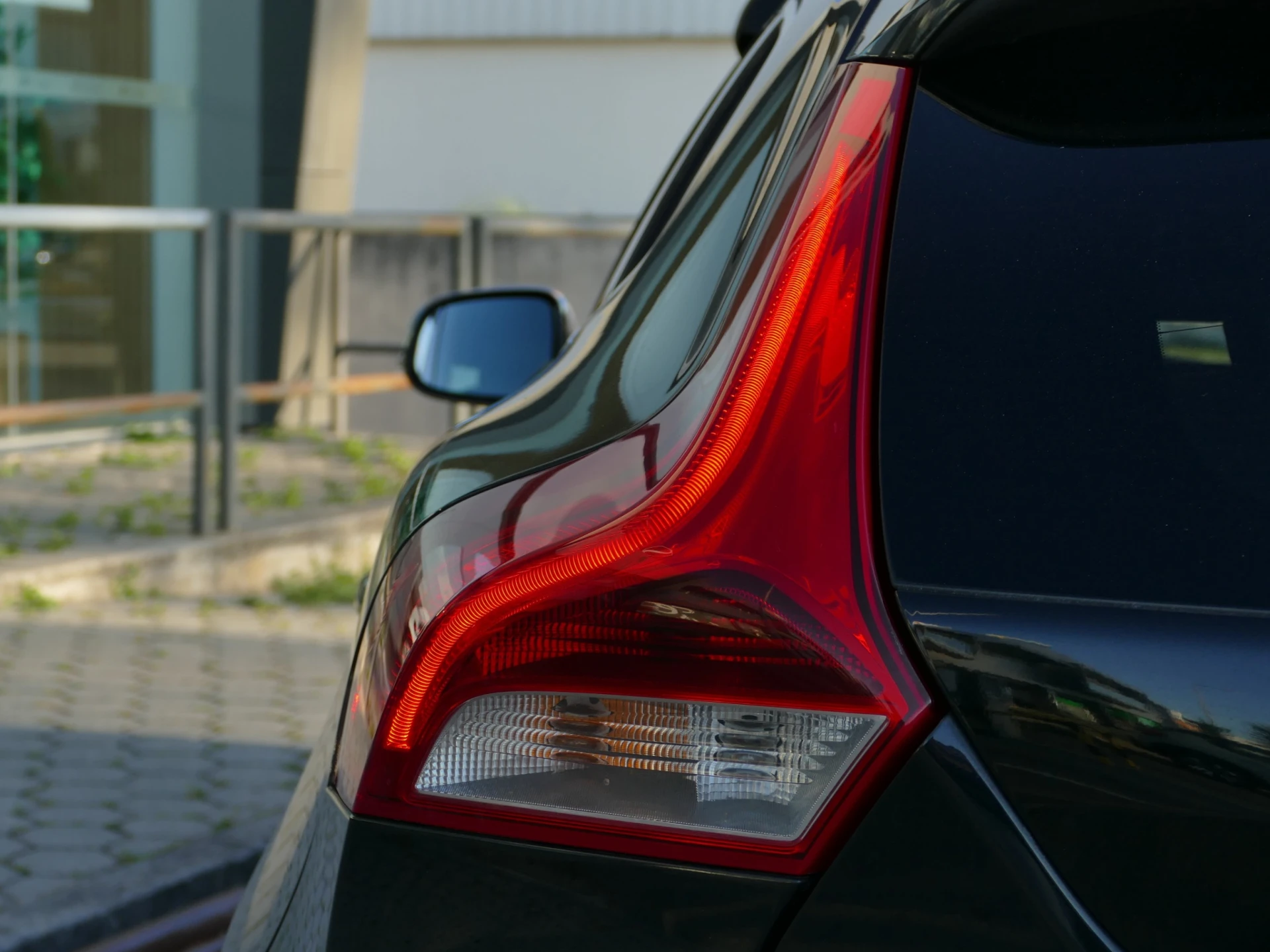 Volvo V40 2.0 D2 R-Design Momentum 9