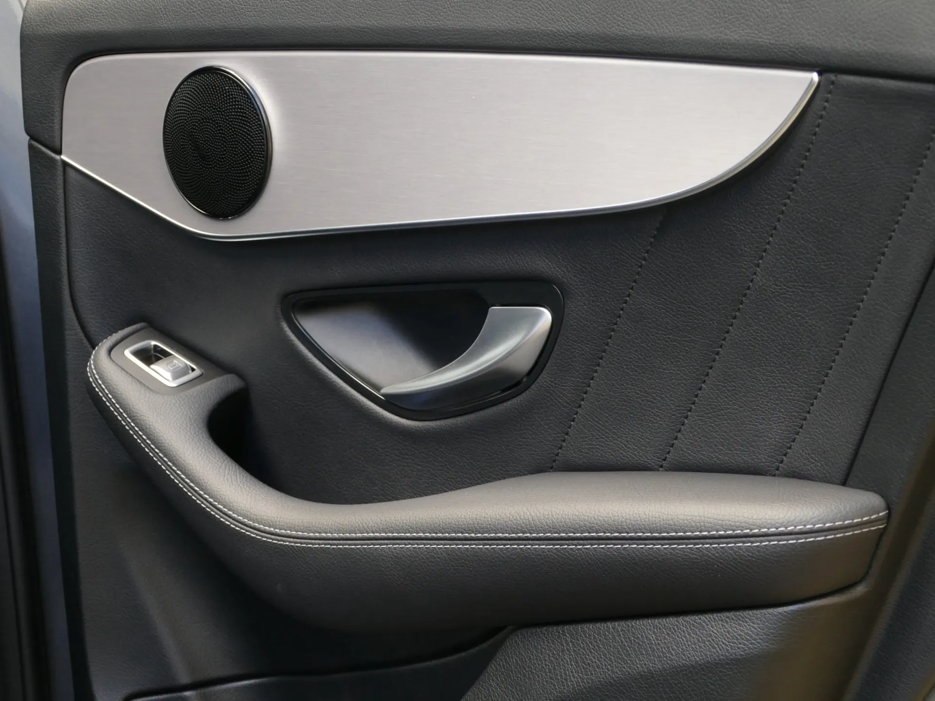 Mercedes-Benz C 300 de AMG Line 41