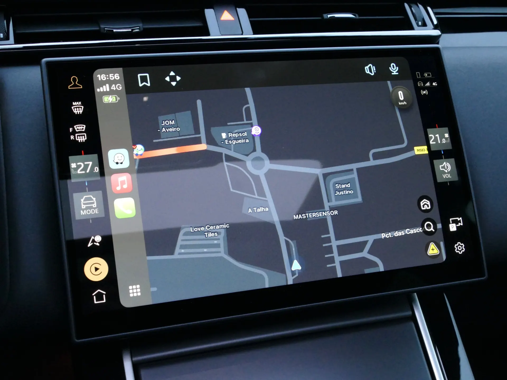 Land Rover Range Rover Velar 2.0 P400e AWD Dynamic SE 22