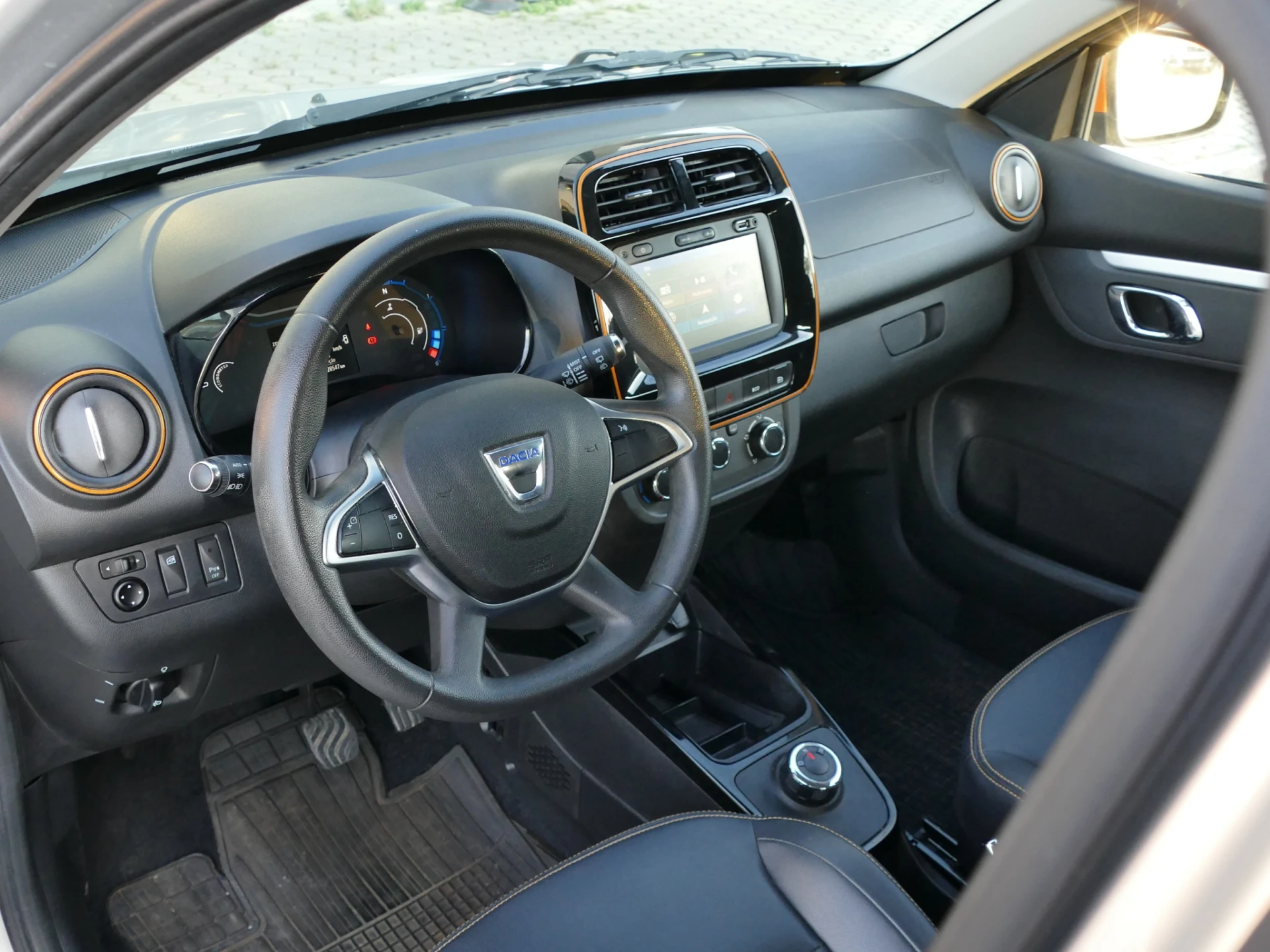 Dacia Spring Electric 45 Expression 24