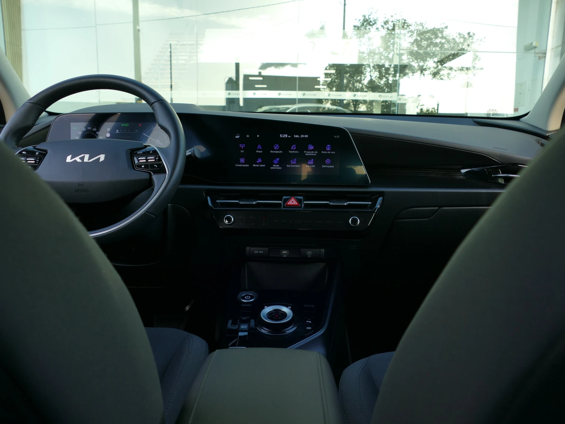 Kia Niro EV 64kWh Tech 32