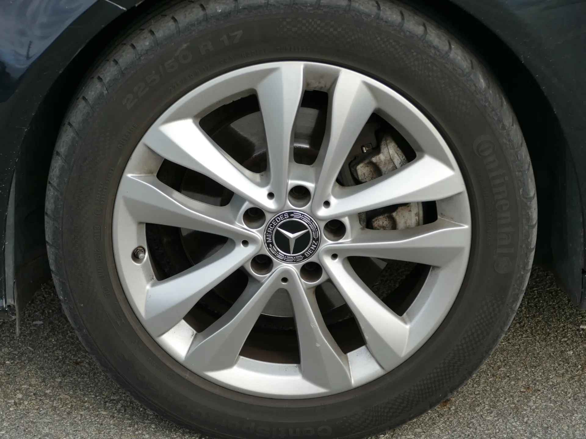 Mercedes-Benz C 200 d Avantgarde 8