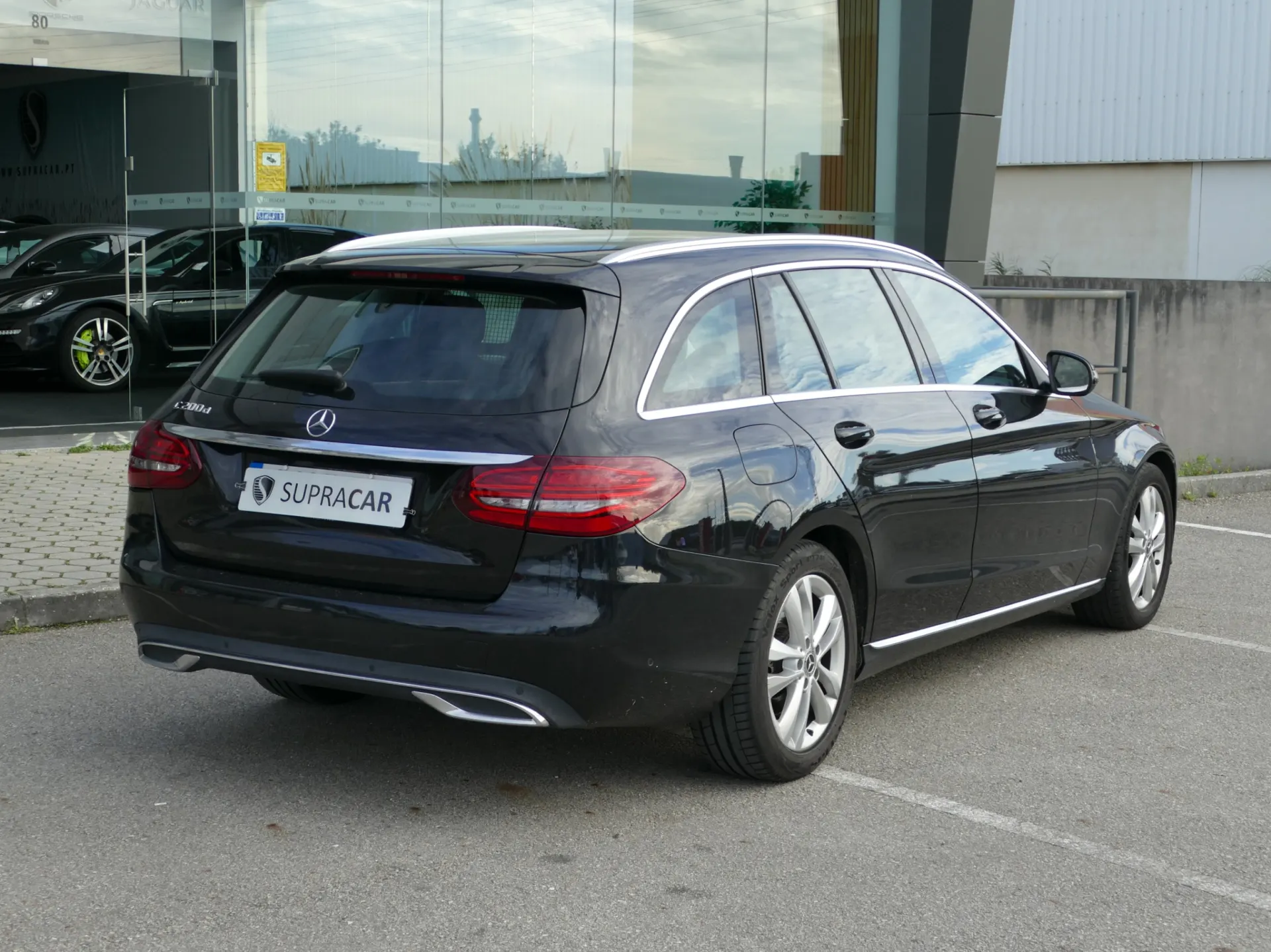 Mercedes-Benz C 200 d Avantgarde 3