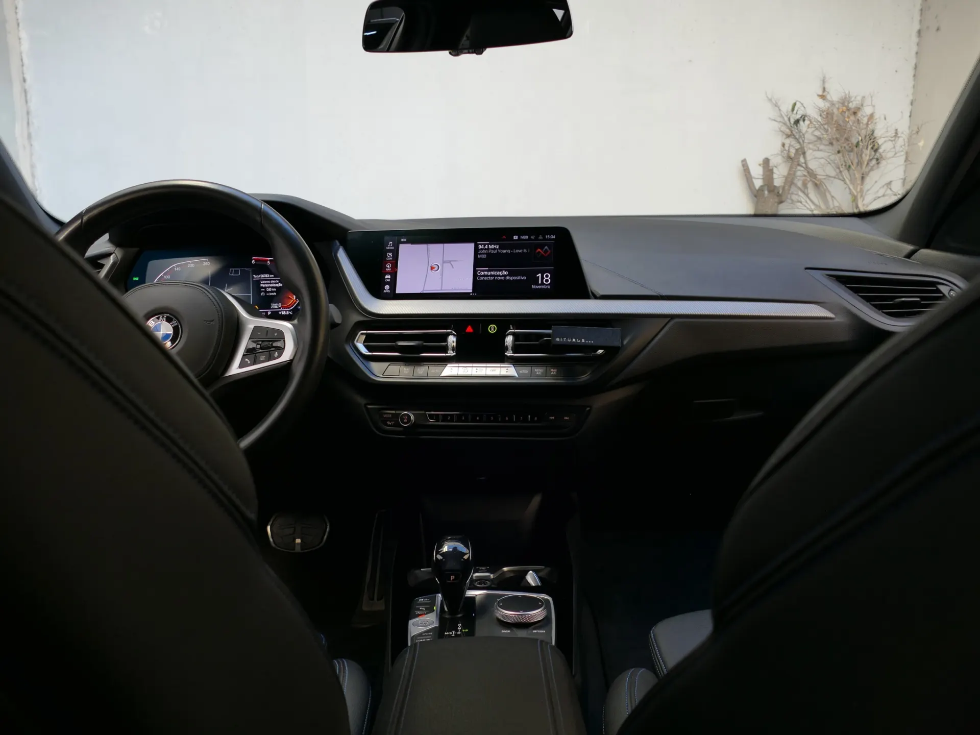 BMW 116 d Pack M Shadow Auto 32