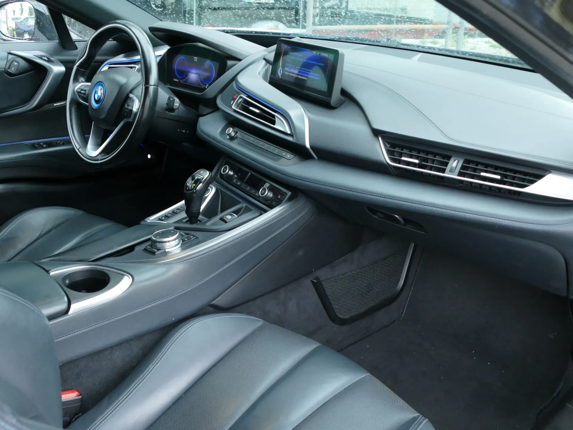 BMW i8 Standard 30