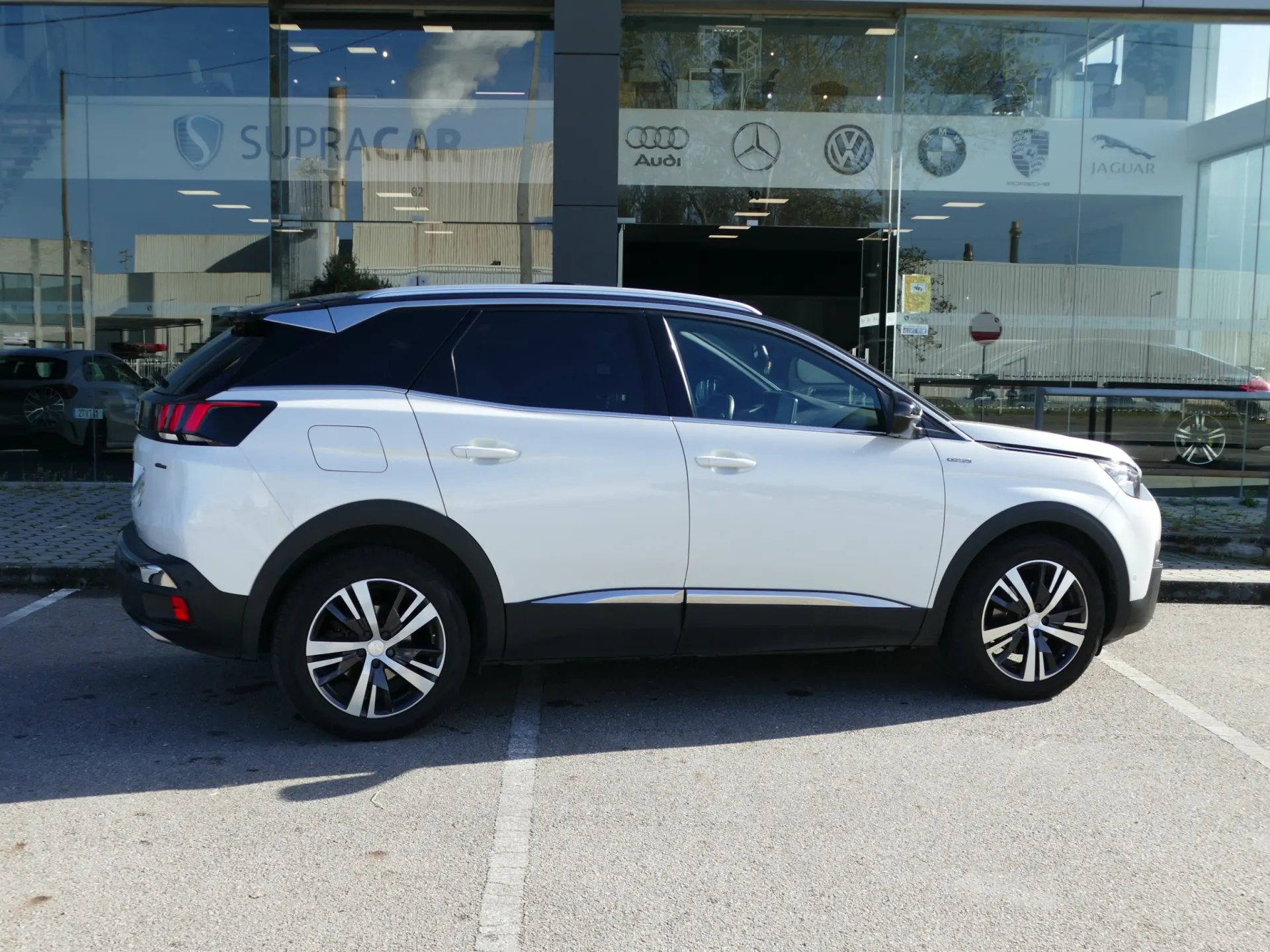 Peugeot 3008 1.5 BlueHDi GT Line EAT8 14