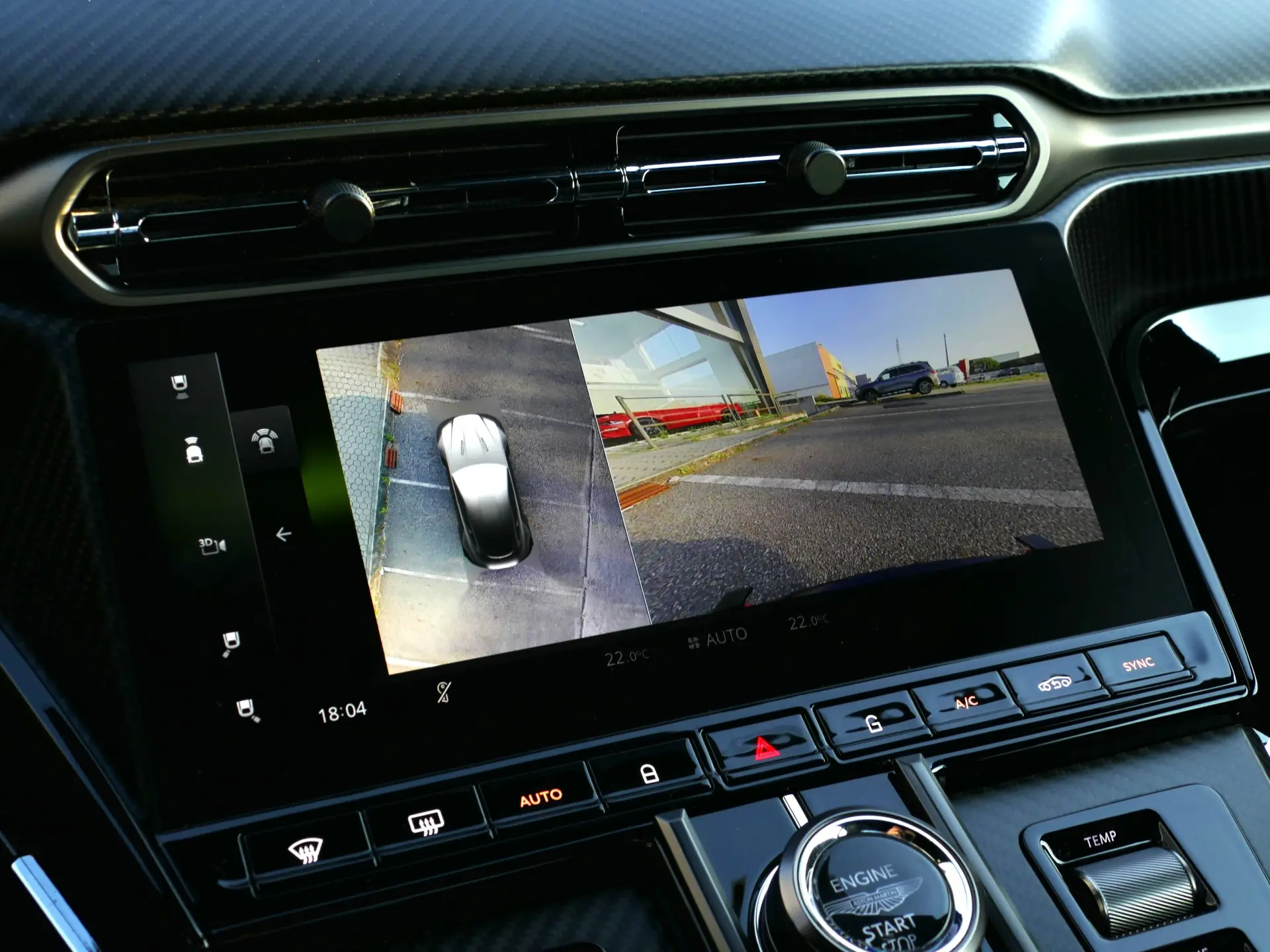 Aston Martin Vantage Coupe V8 40