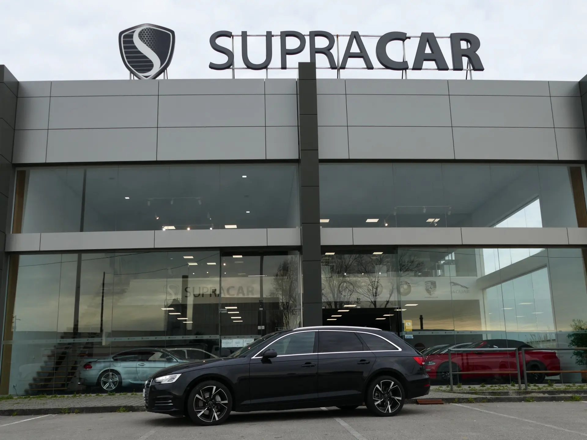 Audi A4 Avant 40 TDI Sport S tronic 38