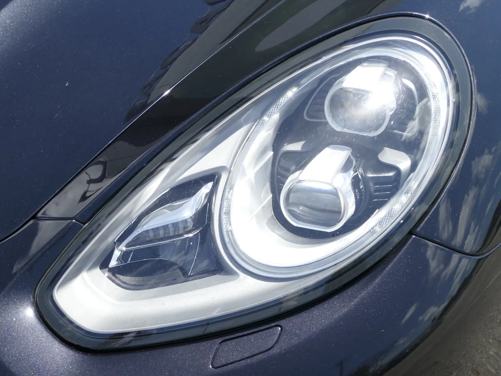 Porsche Panamera S e-Hybrid 5