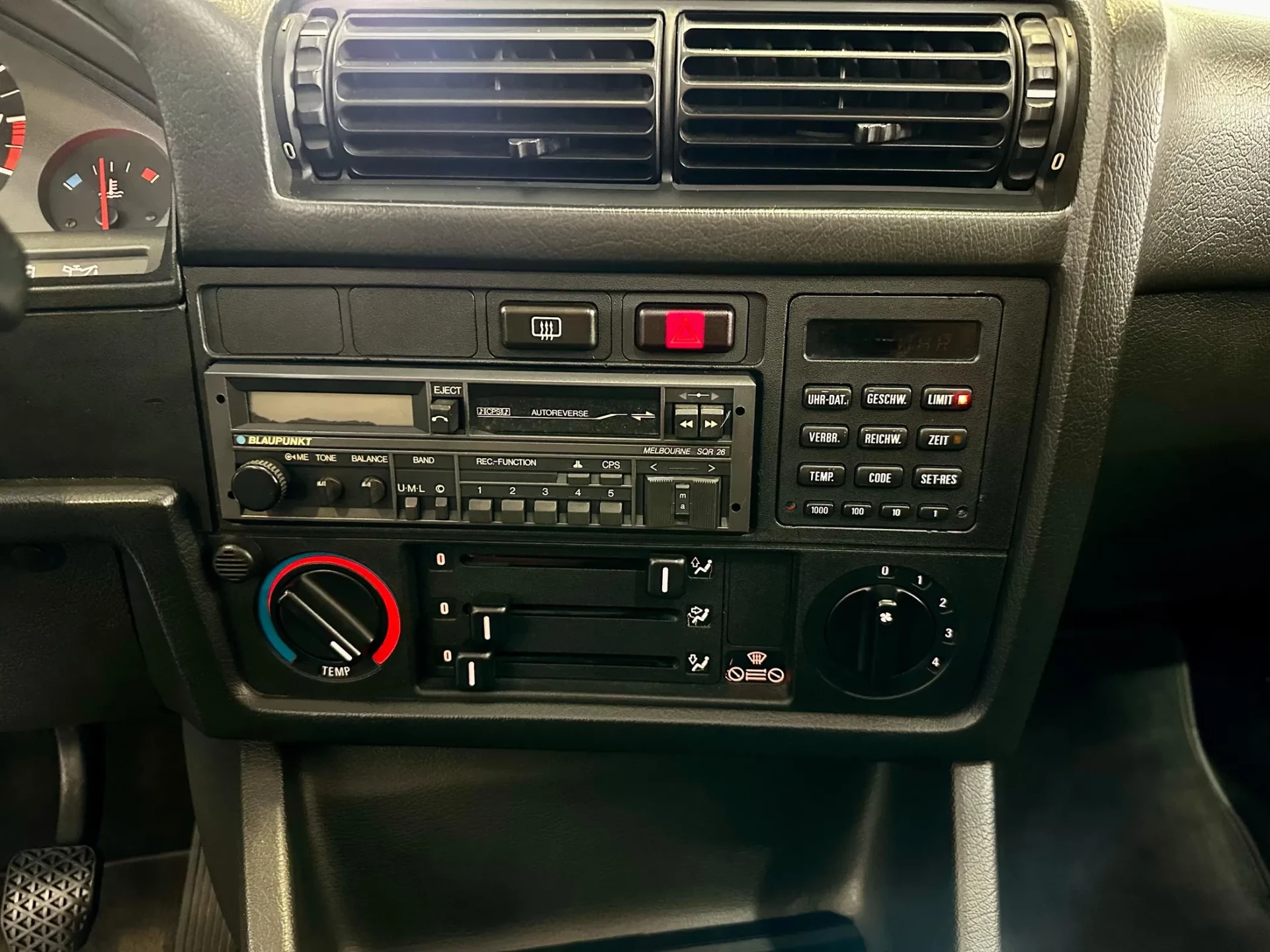 BMW M3 Standard 13