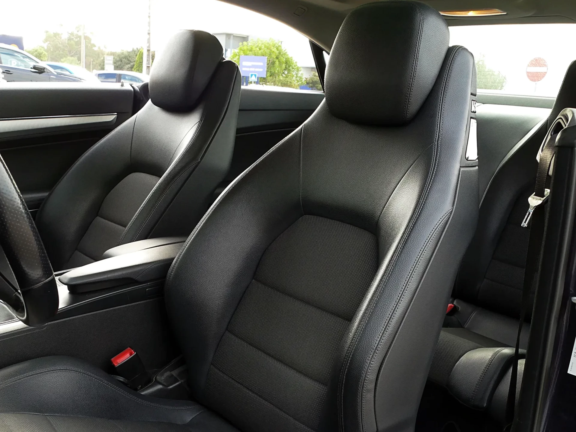 Mercedes-Benz E 250 CDi Avantgarde BlueEfficiency 21