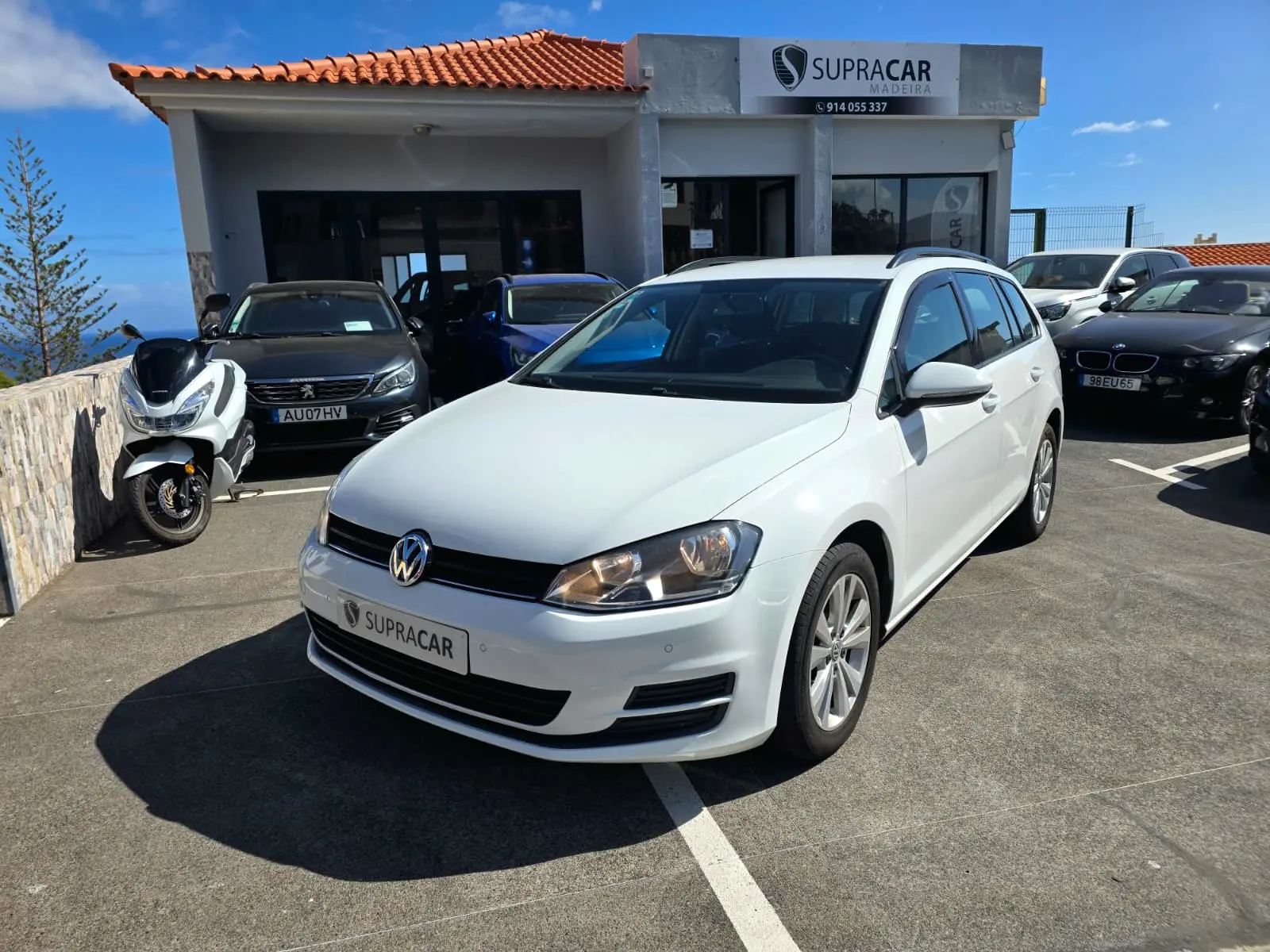 Volkswagen Golf 1.6 TDi Confortline 1