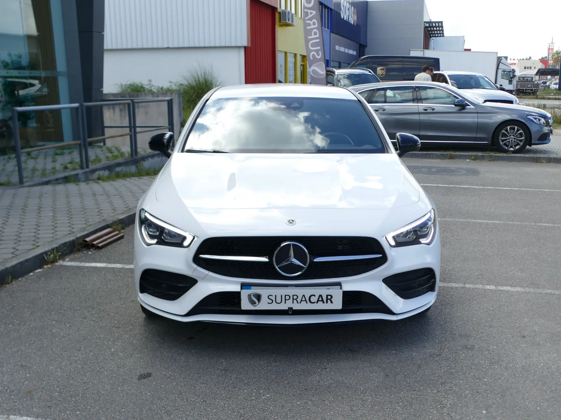 Mercedes-Benz CLA 250 e Shooting Brake AMG Line 2