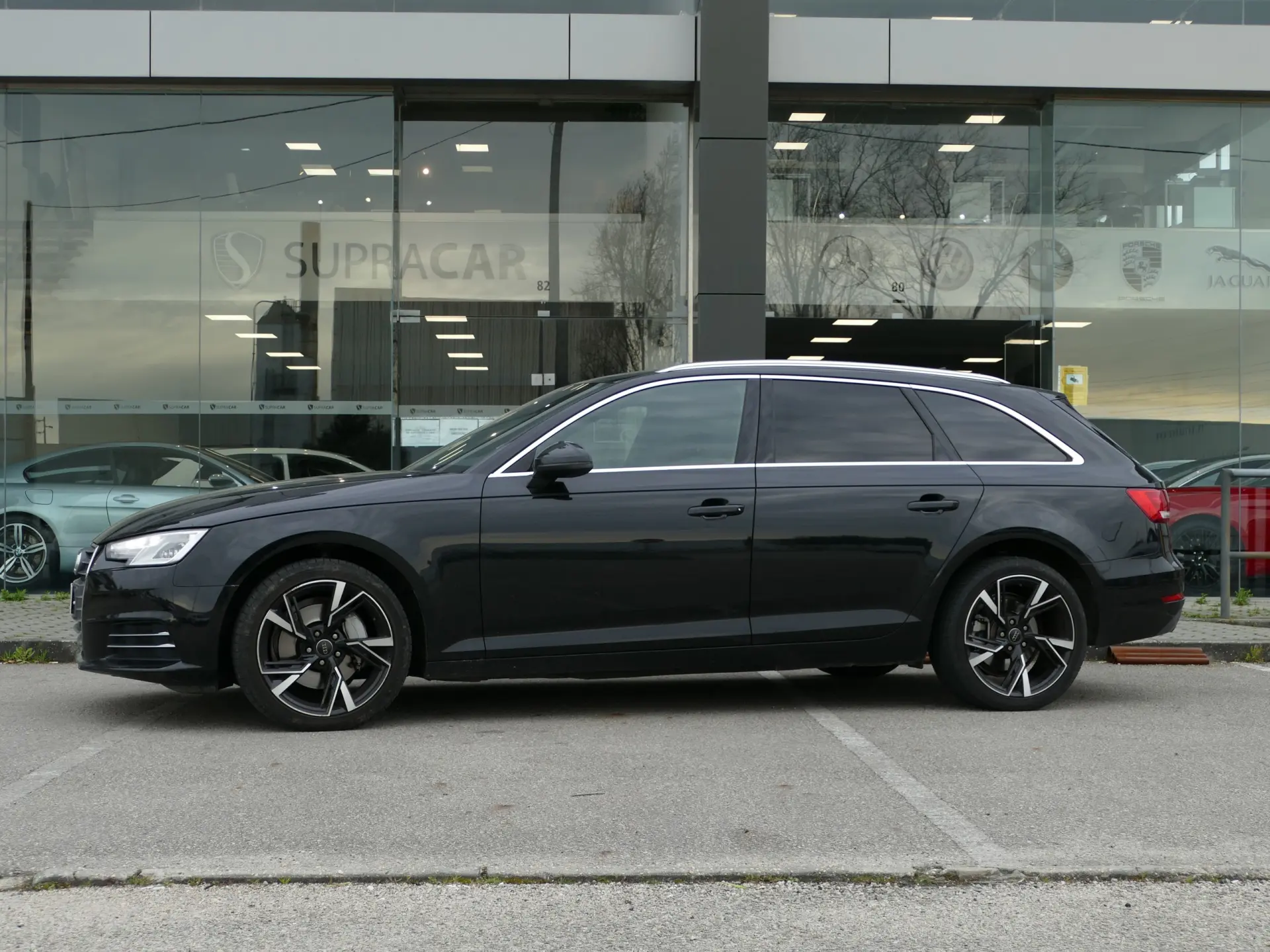 Audi A4 Avant 40 TDI Sport S tronic 37