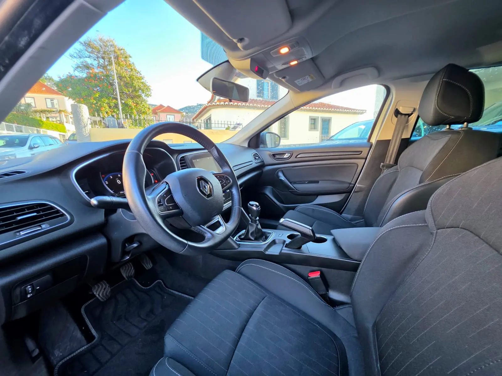 Renault Mégane Sport Tourer 1.3 TCe Limited 17