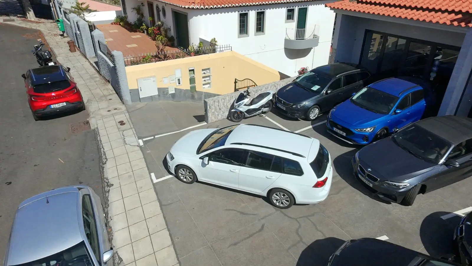 Volkswagen Golf 1.6 TDi Confortline 29