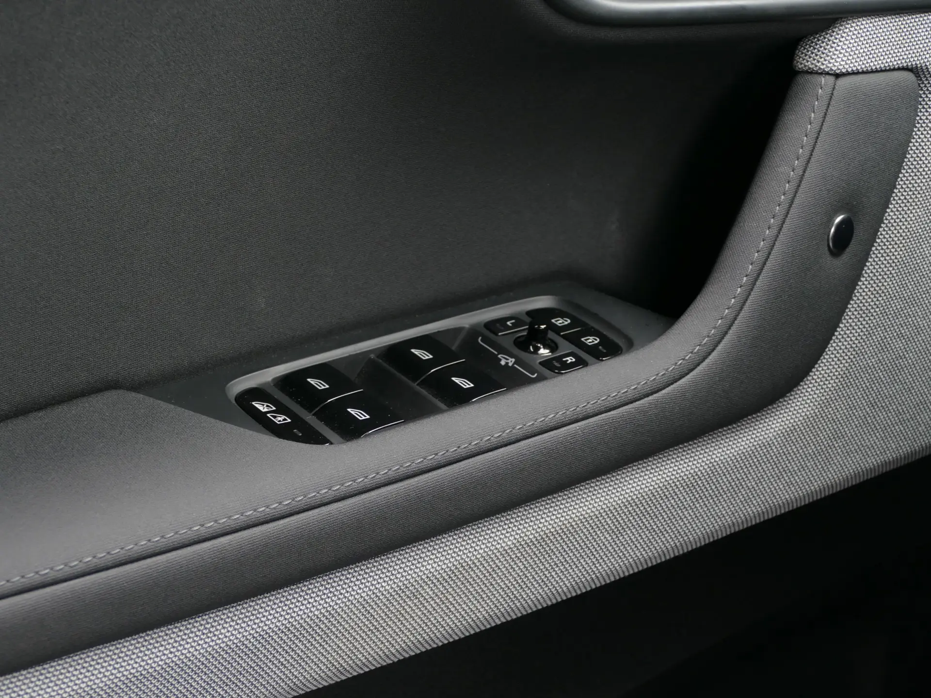 Polestar 2 Long Range 78 kWh 38