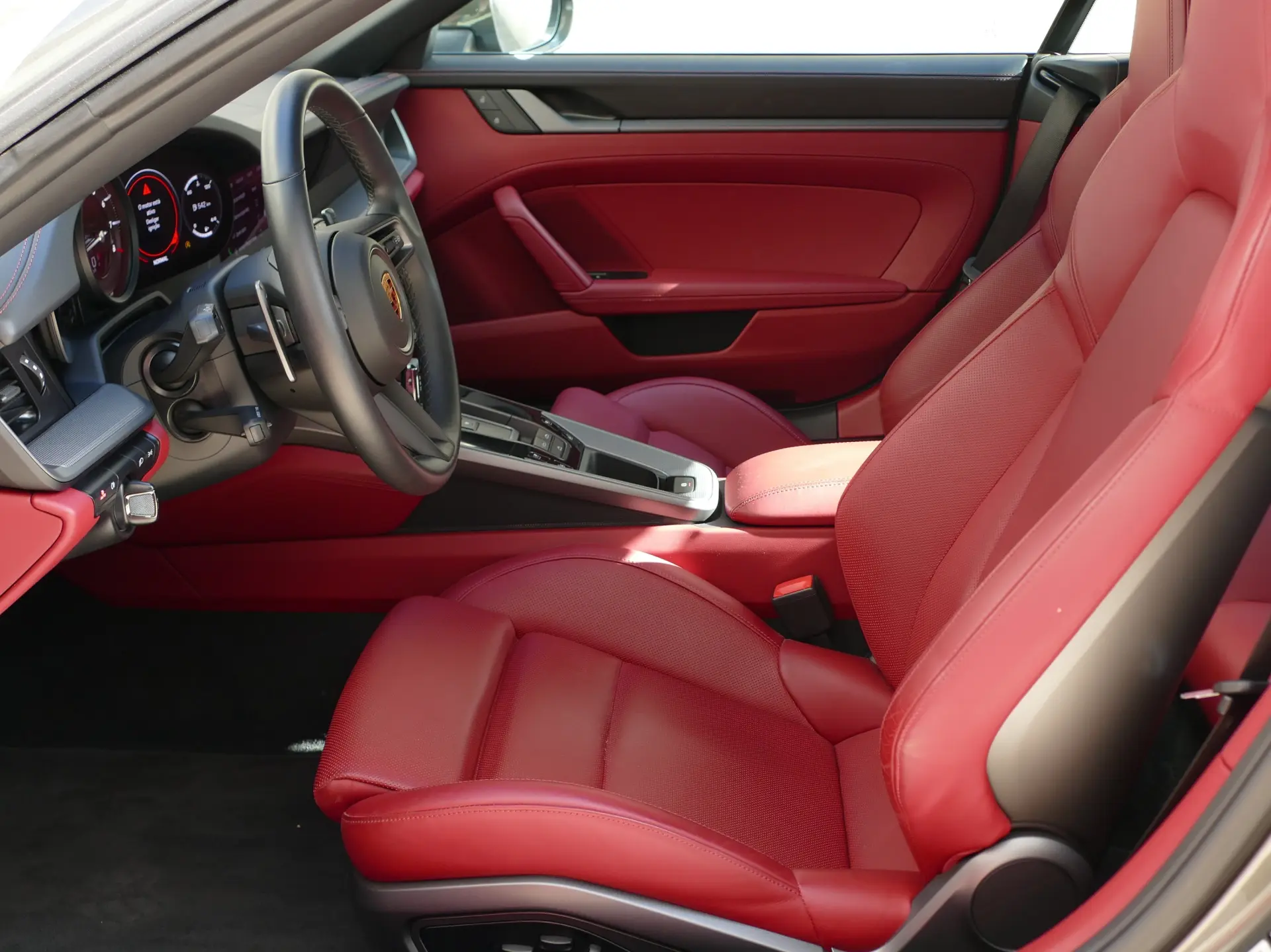 Porsche 911 (992) Carrera S PDK 34
