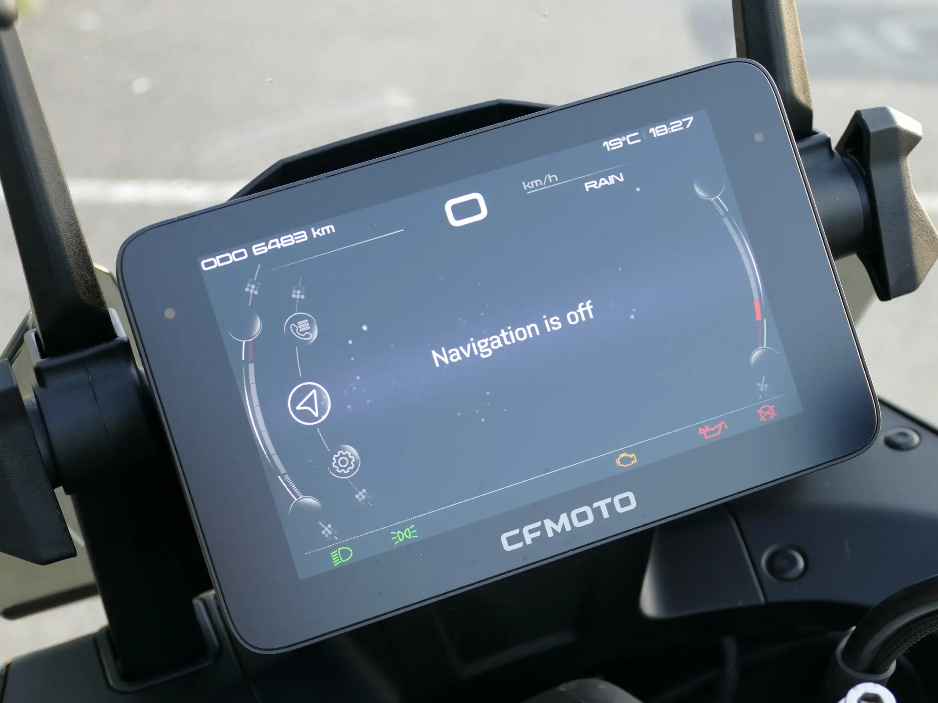 CF Moto 800MT Touring 12