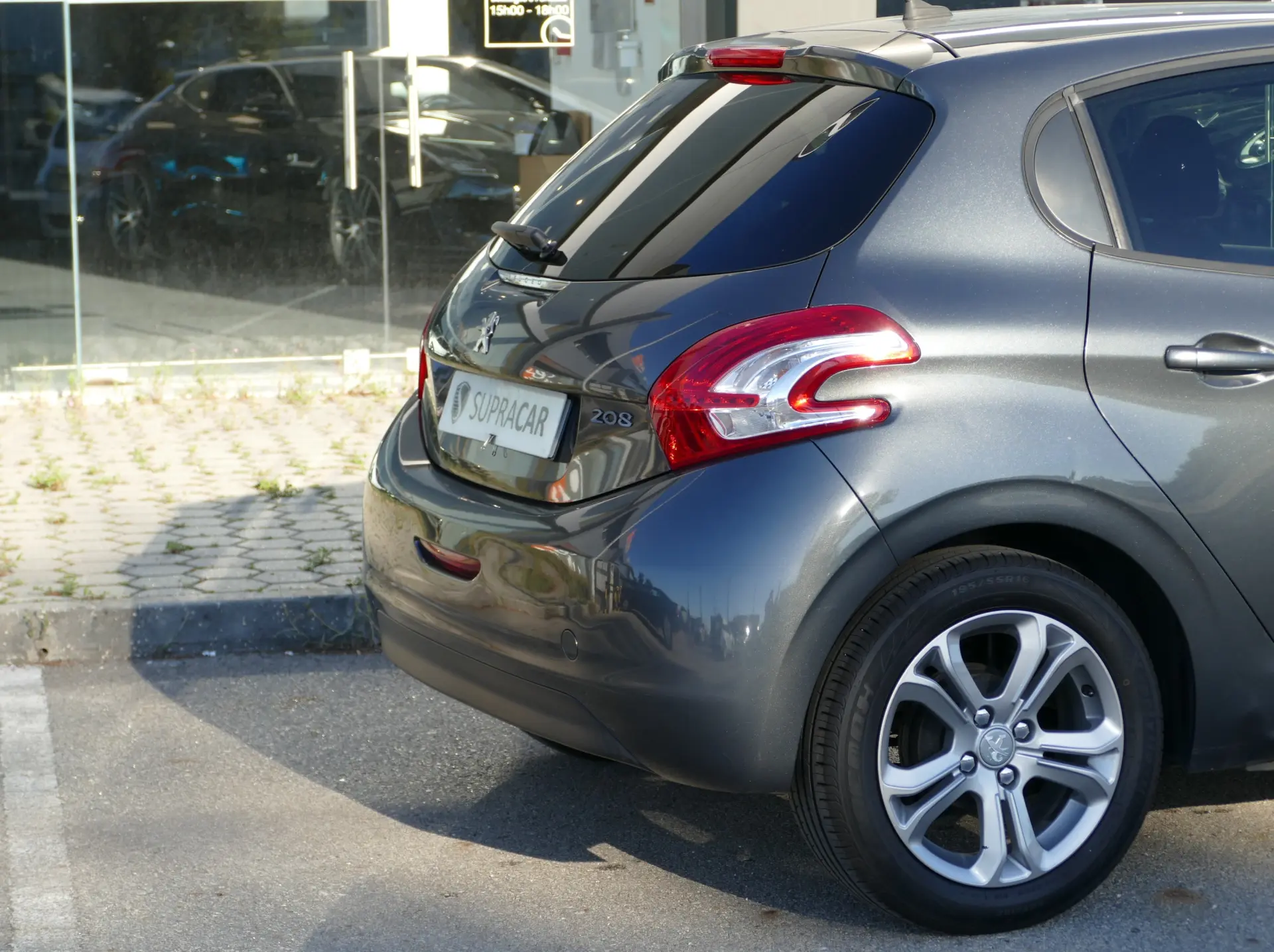 Peugeot 208 1.4 HDi Active 6