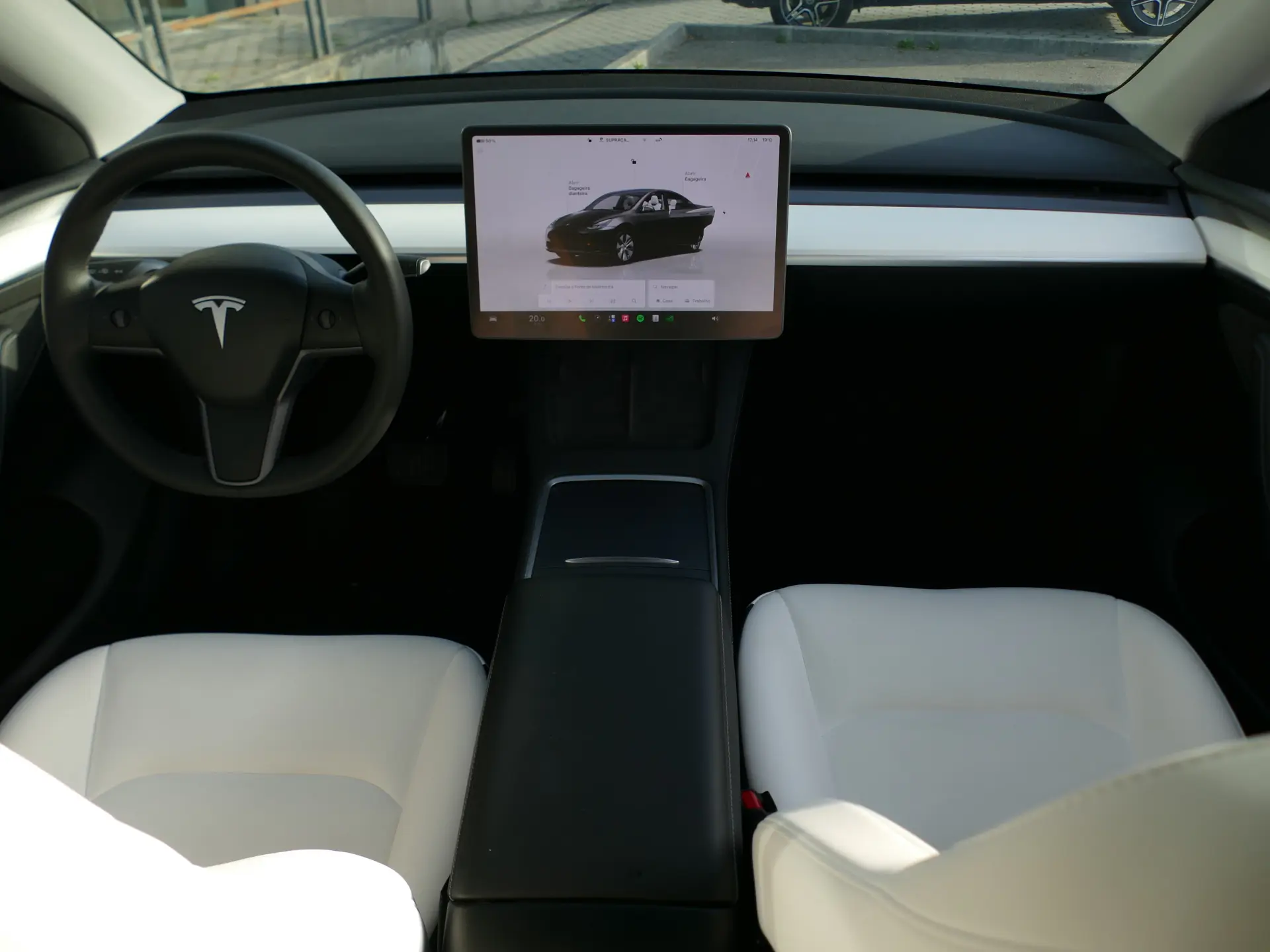 Tesla Model Y Standard 36