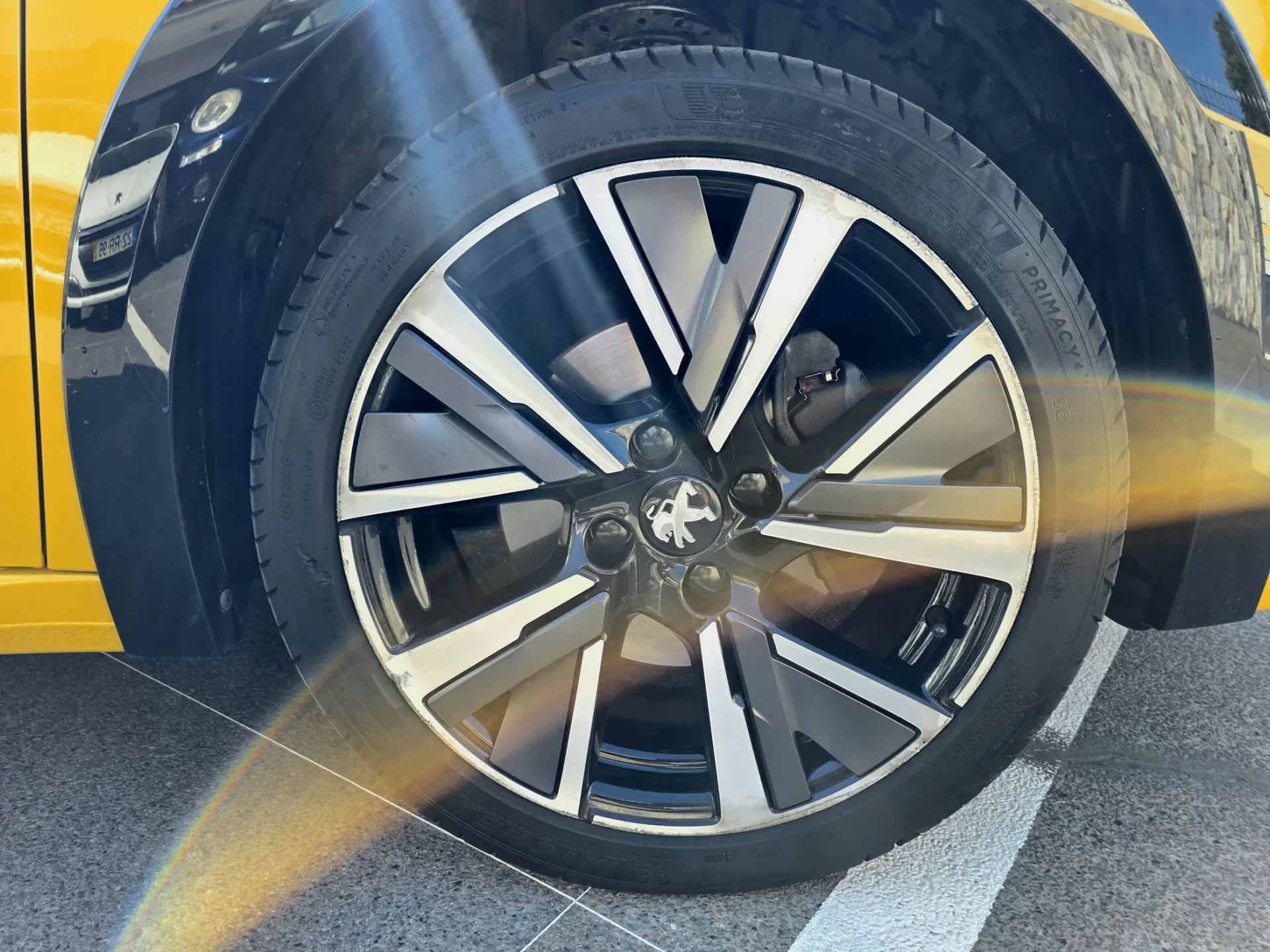 Peugeot 208 1.2 PureTech GT Line 24