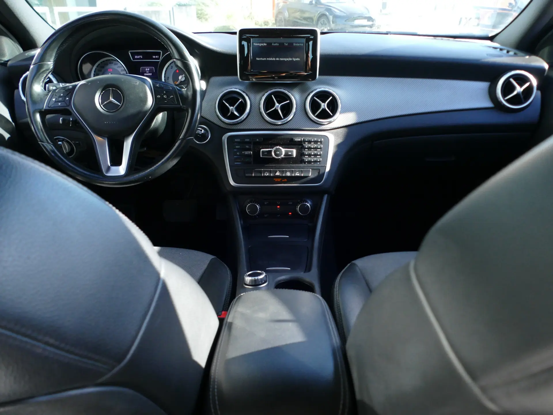 Mercedes-Benz GLA 180 d Style Aut. 35
