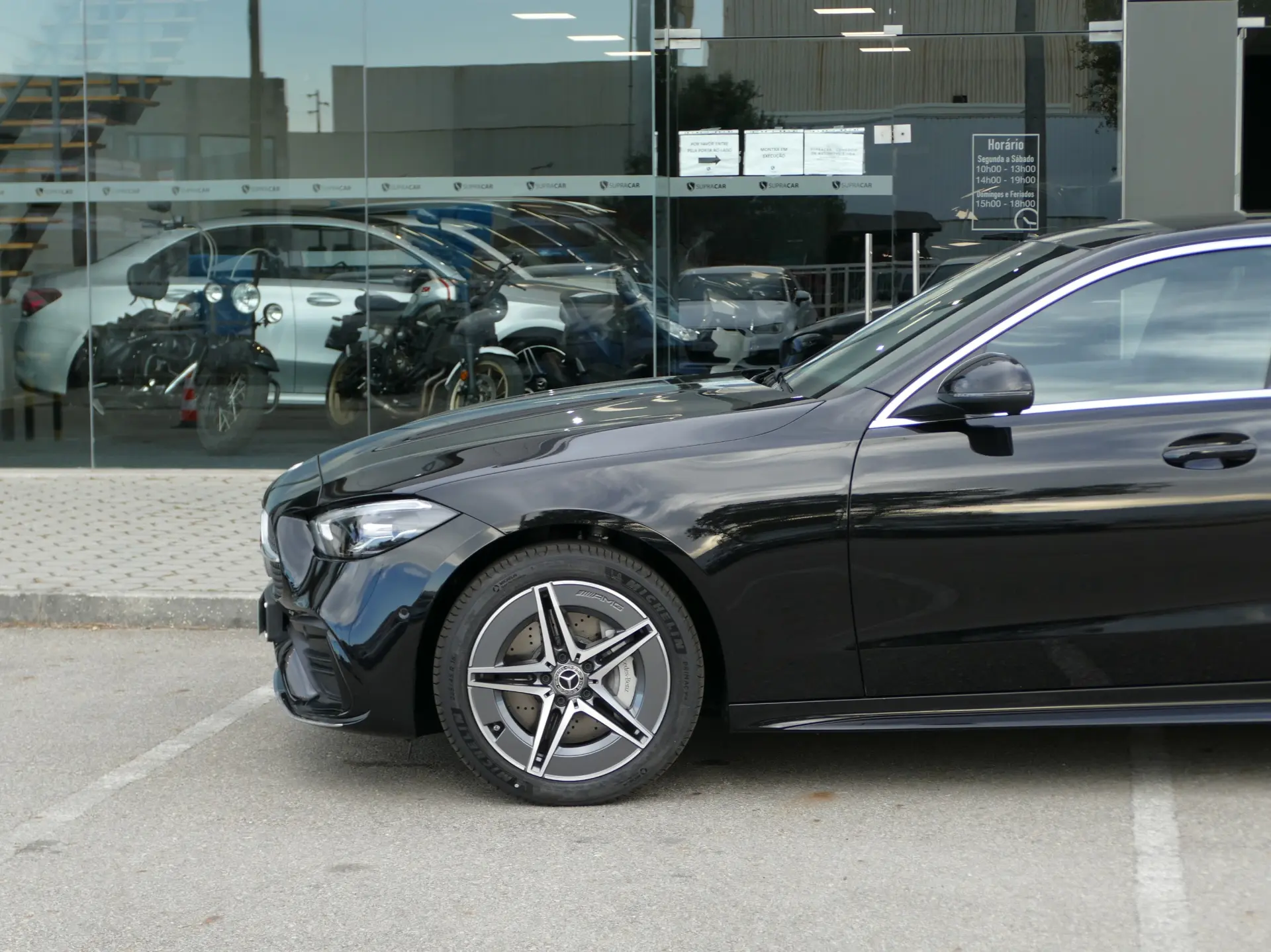 Mercedes-Benz C 300 e AMG Line 14