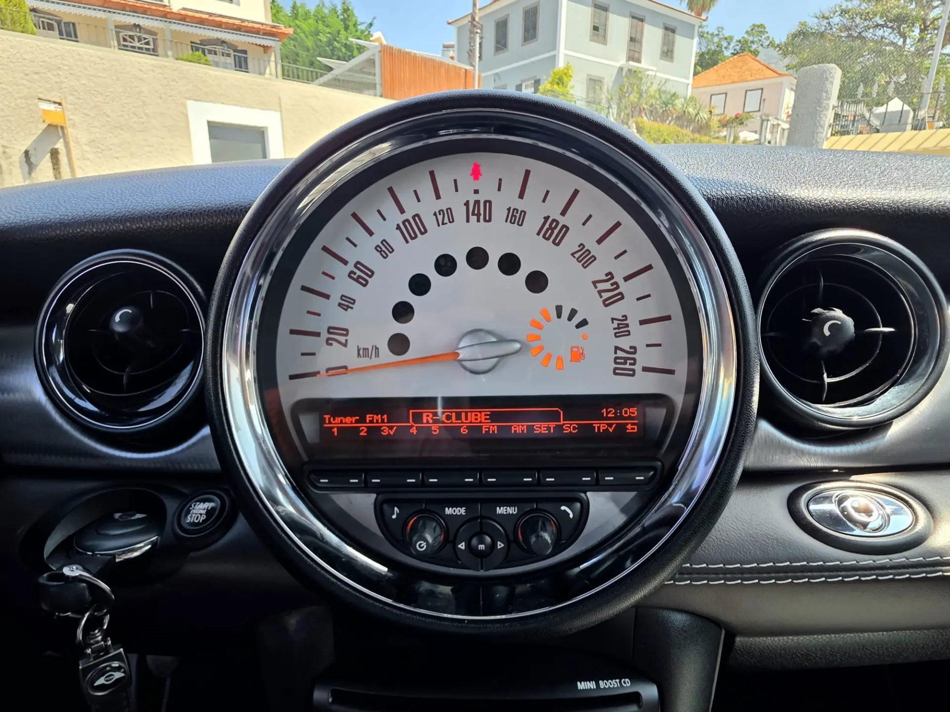 MINI Cabrio Cooper D 21