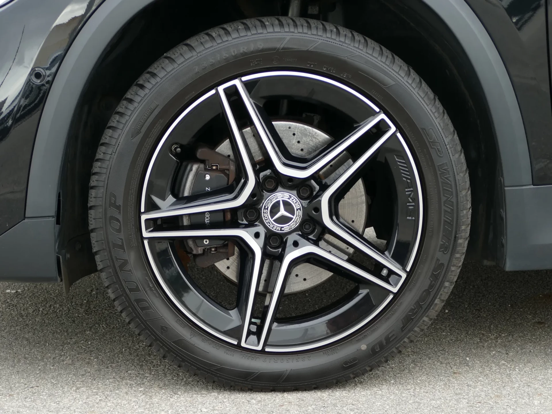 Mercedes-Benz GLA 250 e AMG Line 6